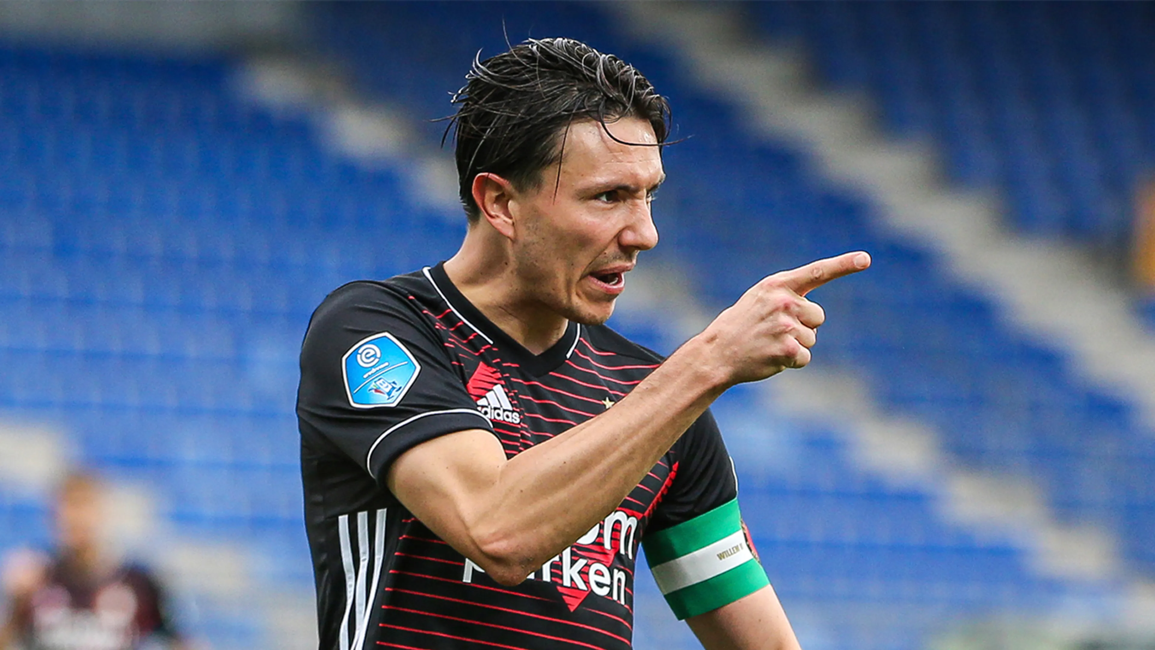 Feyenoord koploper na ruime overwinning bij Willem II