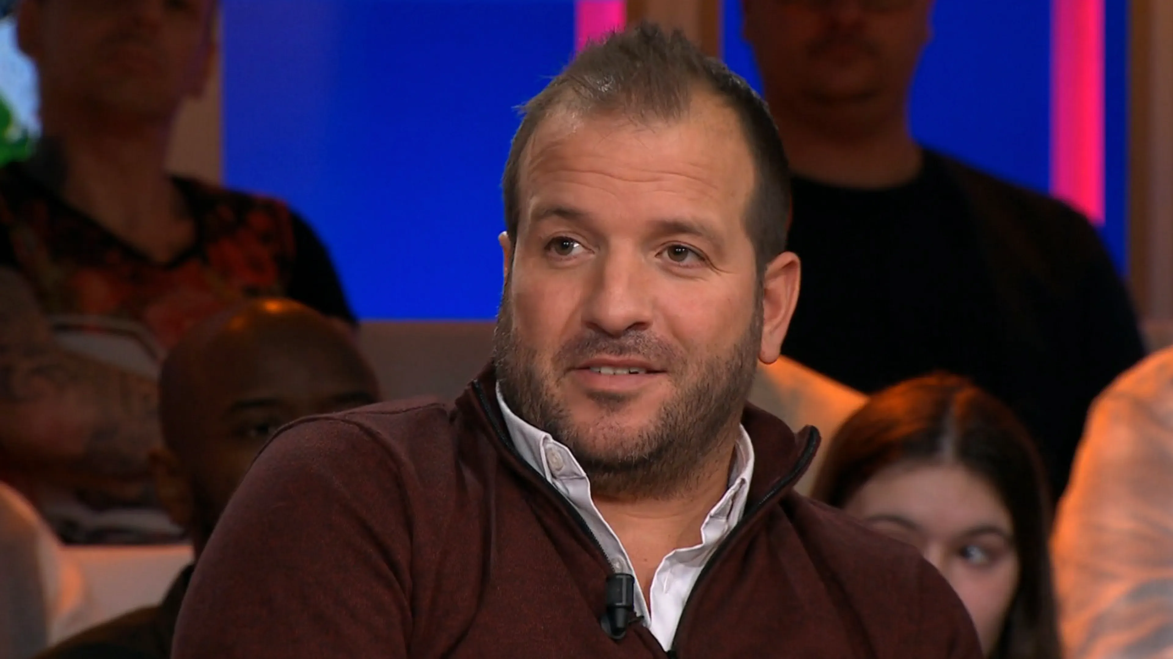 Van der Vaart: ‘Ik huil bij Het Familiediner want ik ben een jankerd, maar ik moest nu ook huilen’