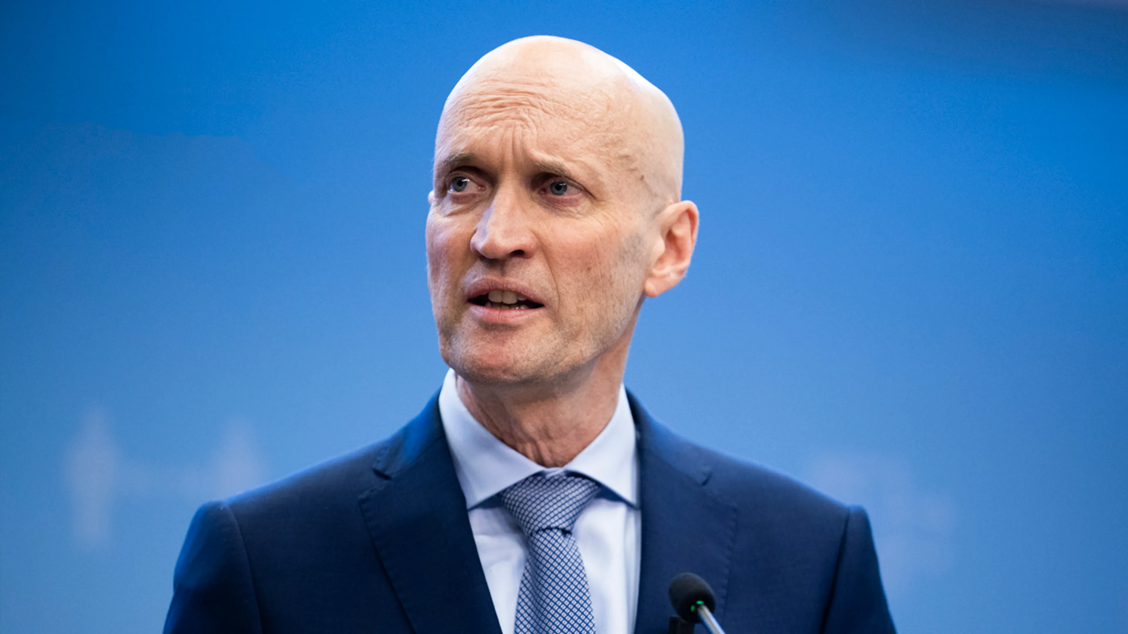 Kabinet stelt 2G uit: Kuipers wil eerst meer onderzoek