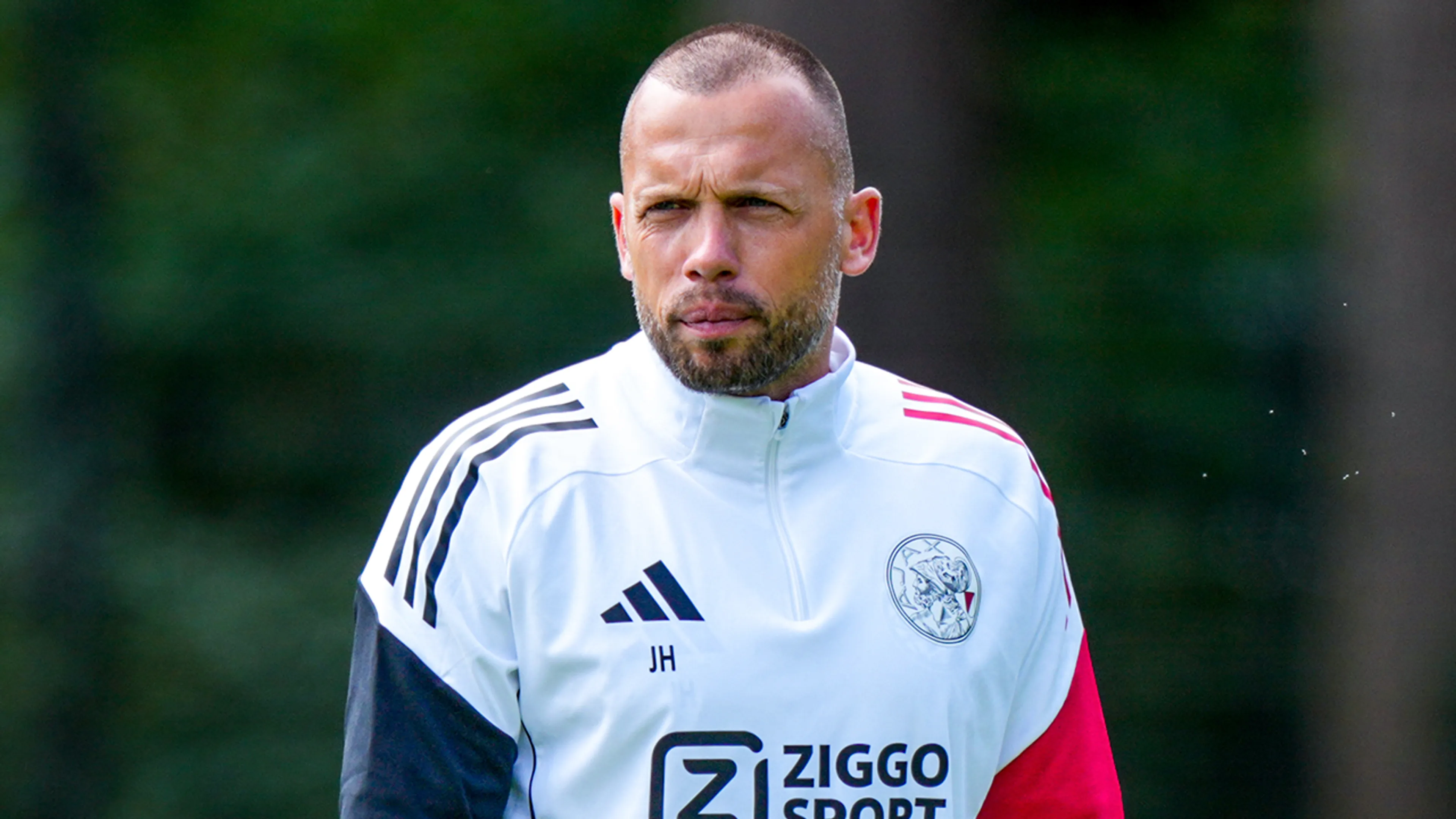 Domper voor Ajax: John Heitinga moet sterkhouder voorlopig missen
