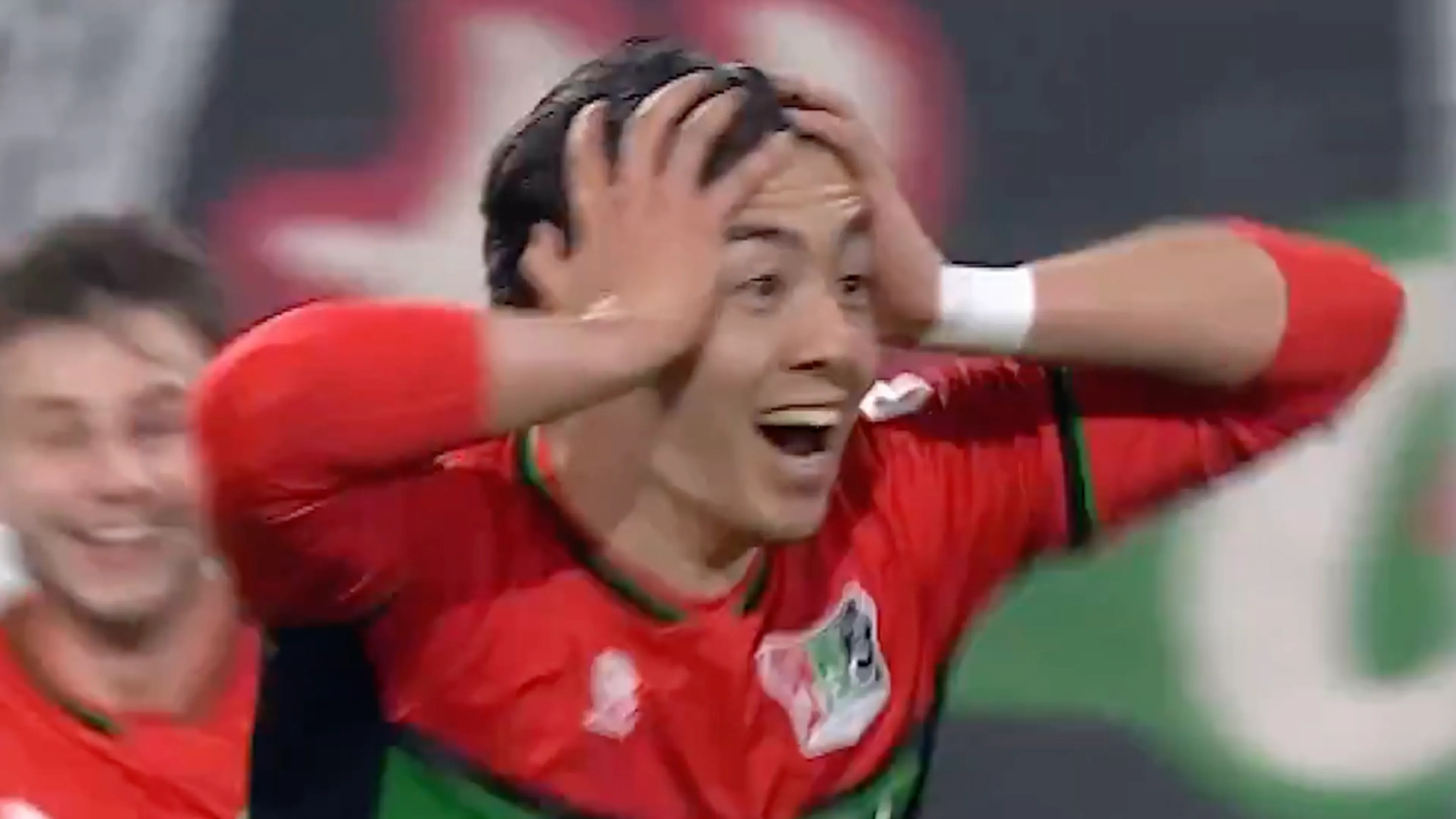 Videogoal: Van Wermeskerken maakt schitterende treffer tegen Go Ahead Eagles in beker