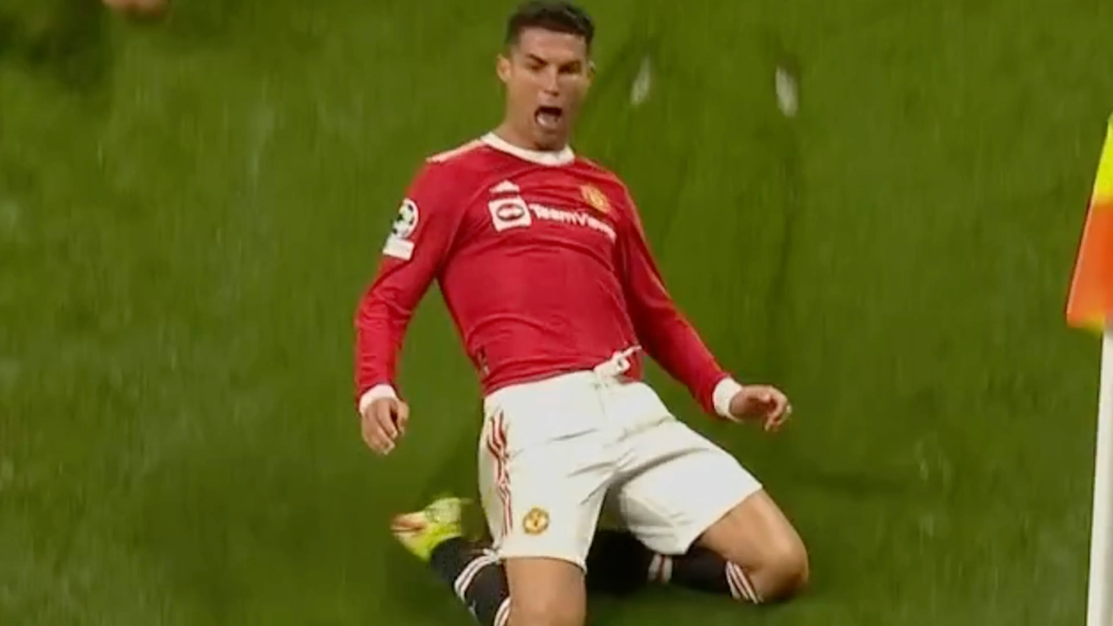 VIDEOGOAL: Cristiano Ronaldo doet het WEER voor Manchester United!