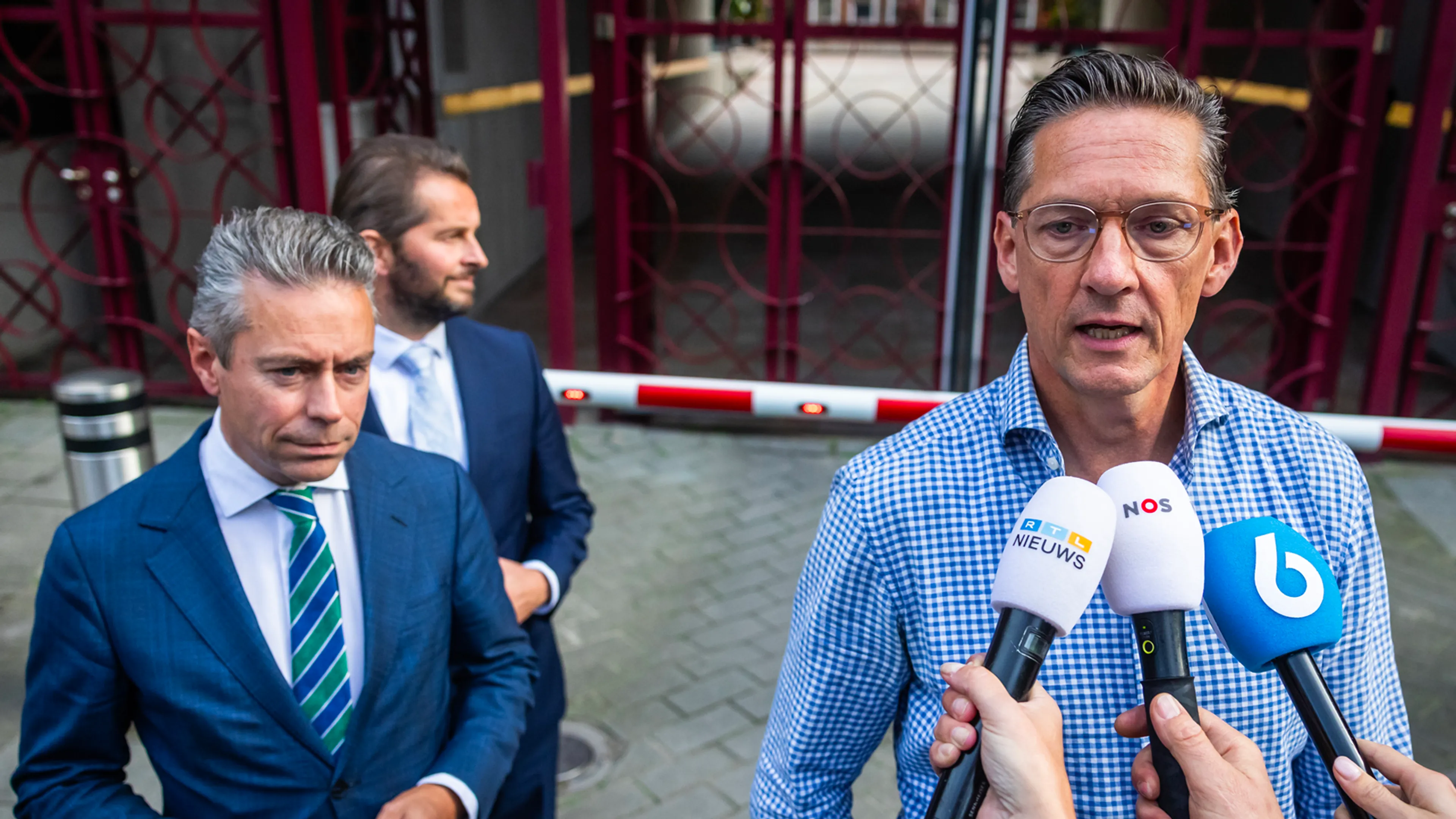 JA21, BBB en SGP trekken samen op en zetten kabinet nog meer onder druk