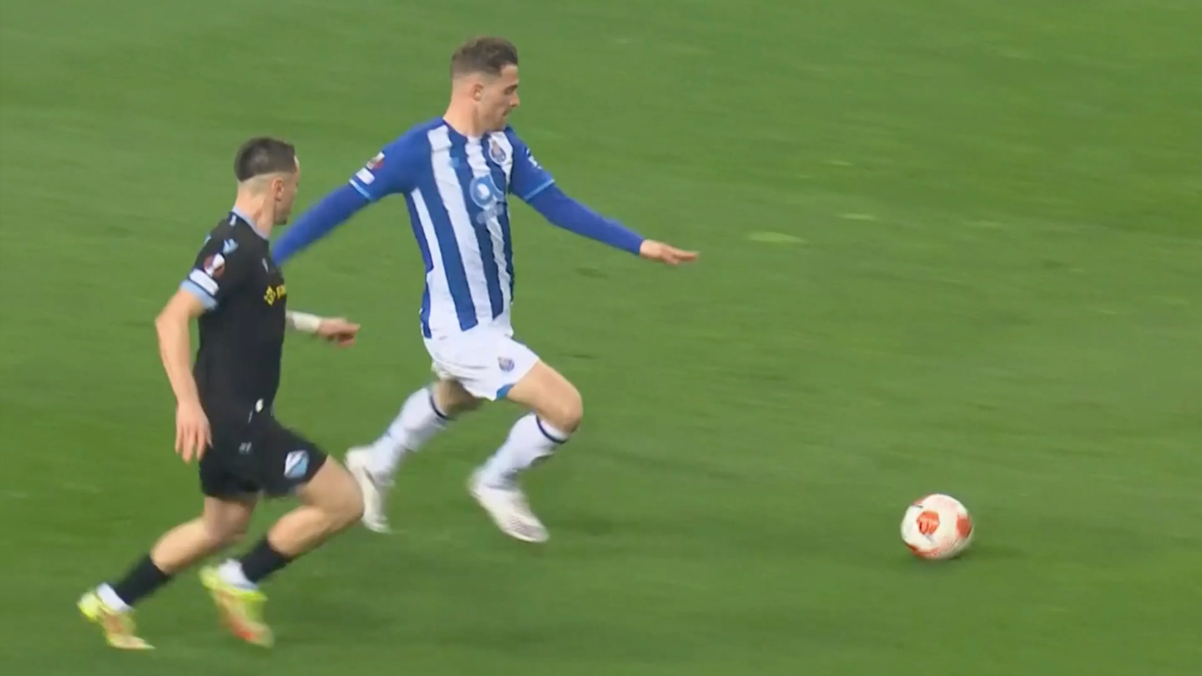 KANS: Martinez dichtbij derde doelpunt tegen Lazio