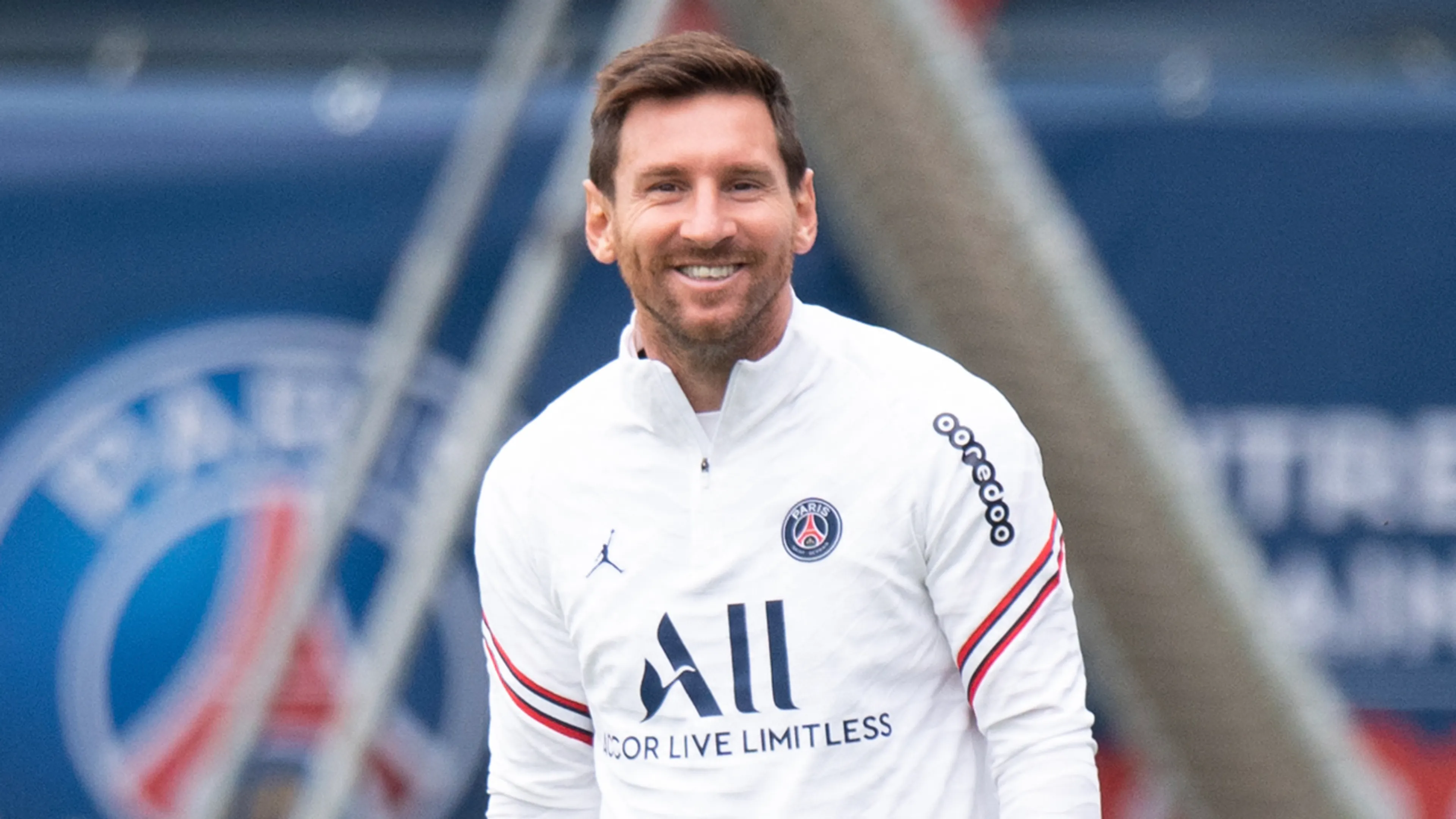 L'Equipe lekt bizar hoog salaris van 34-jarige Messi