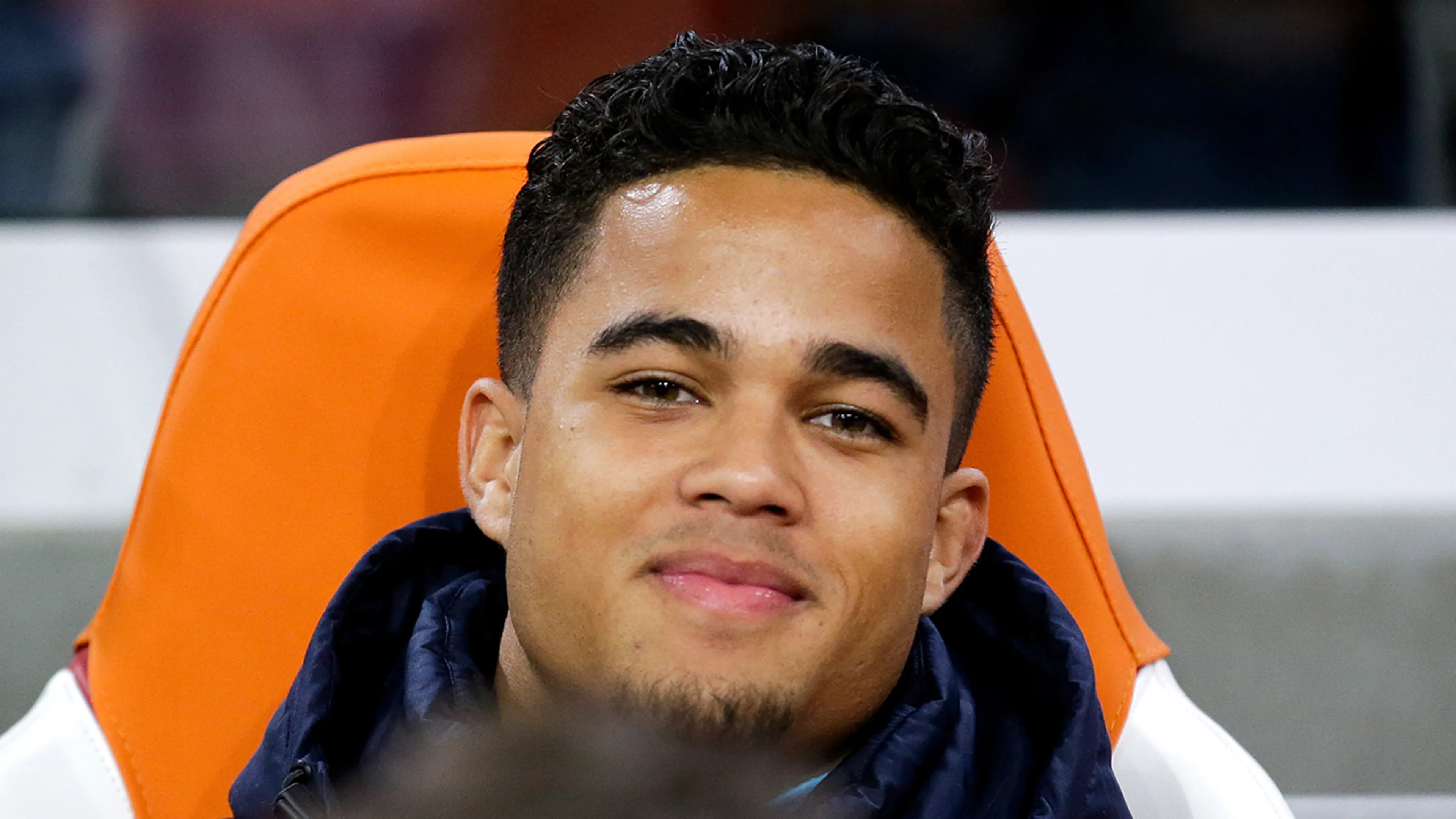 Kluivert vervangt Bergwijn bij Oranje