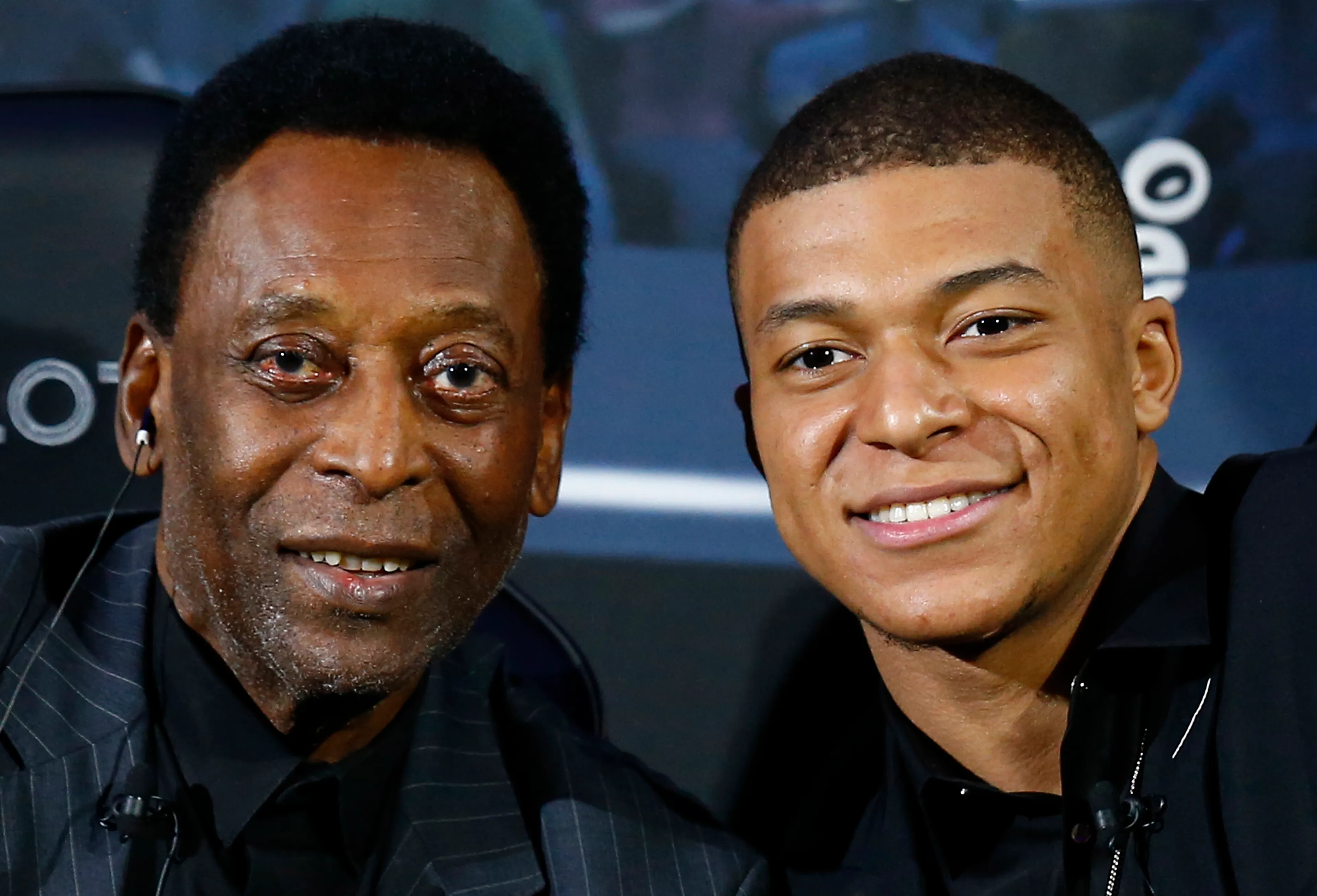 Pelé ontslagen uit het ziekenhuis