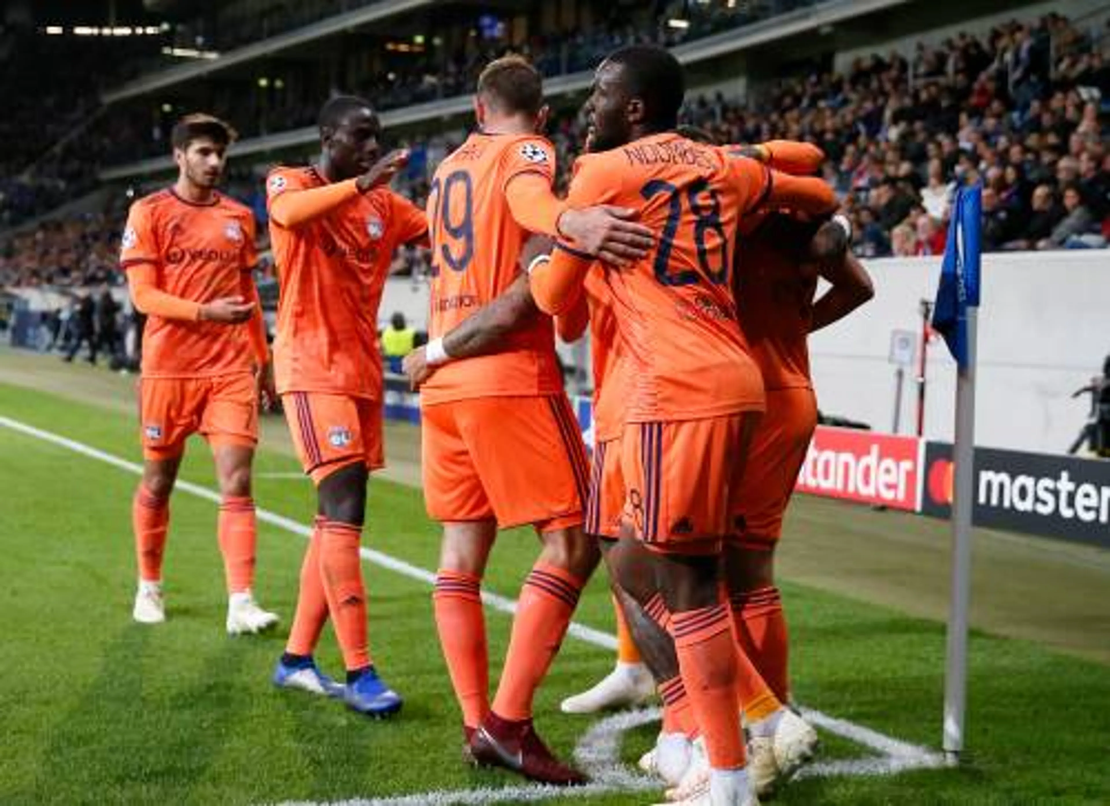 Depay met Lyon gelijk tegen Bordeaux