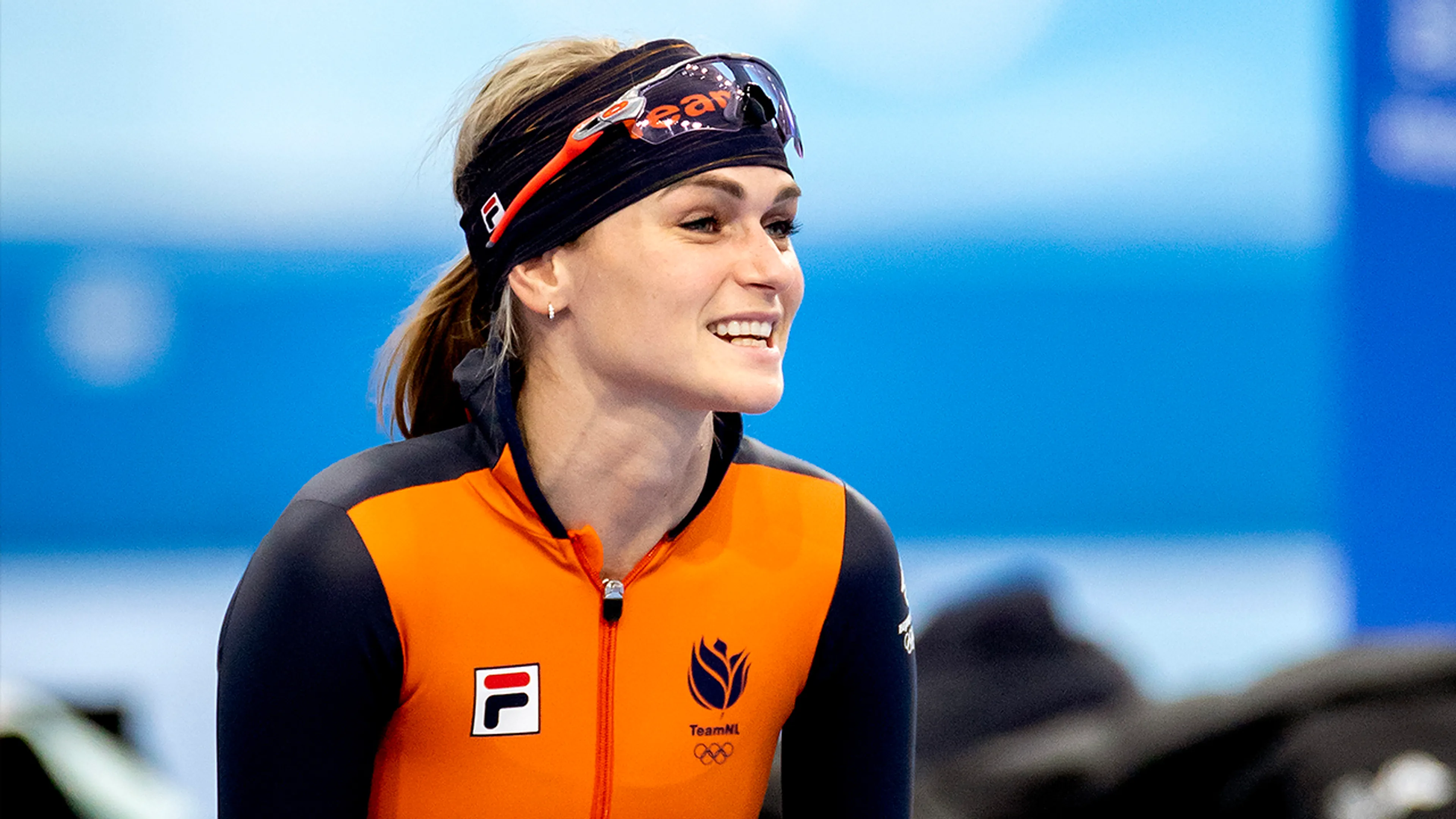 Irene Schouten bezorgt Nederland met olympisch record eerste gouden medaille in Peking