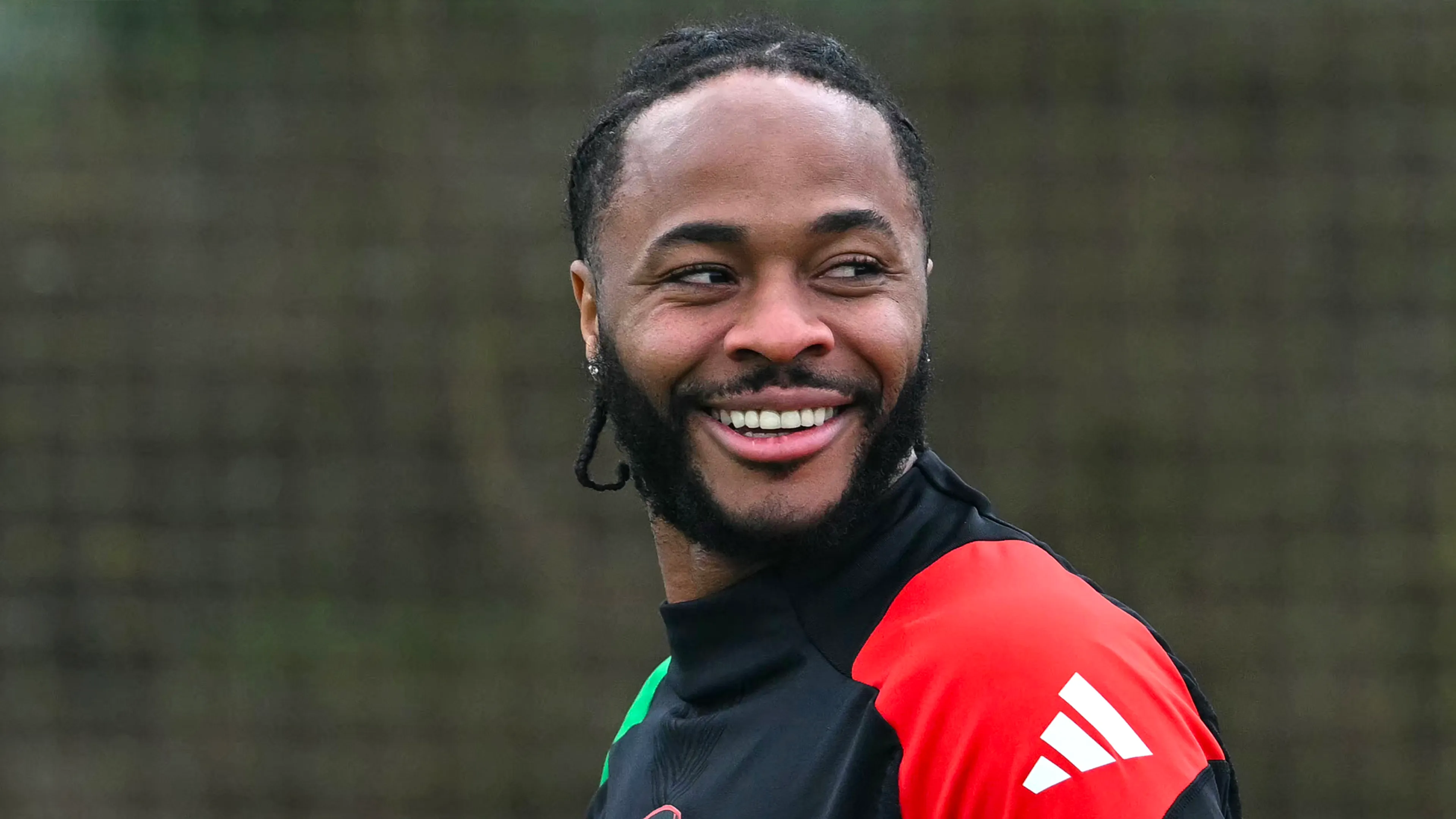 Feyenoord moet nog even wachten op debuut van nieuwkomer Sterling
