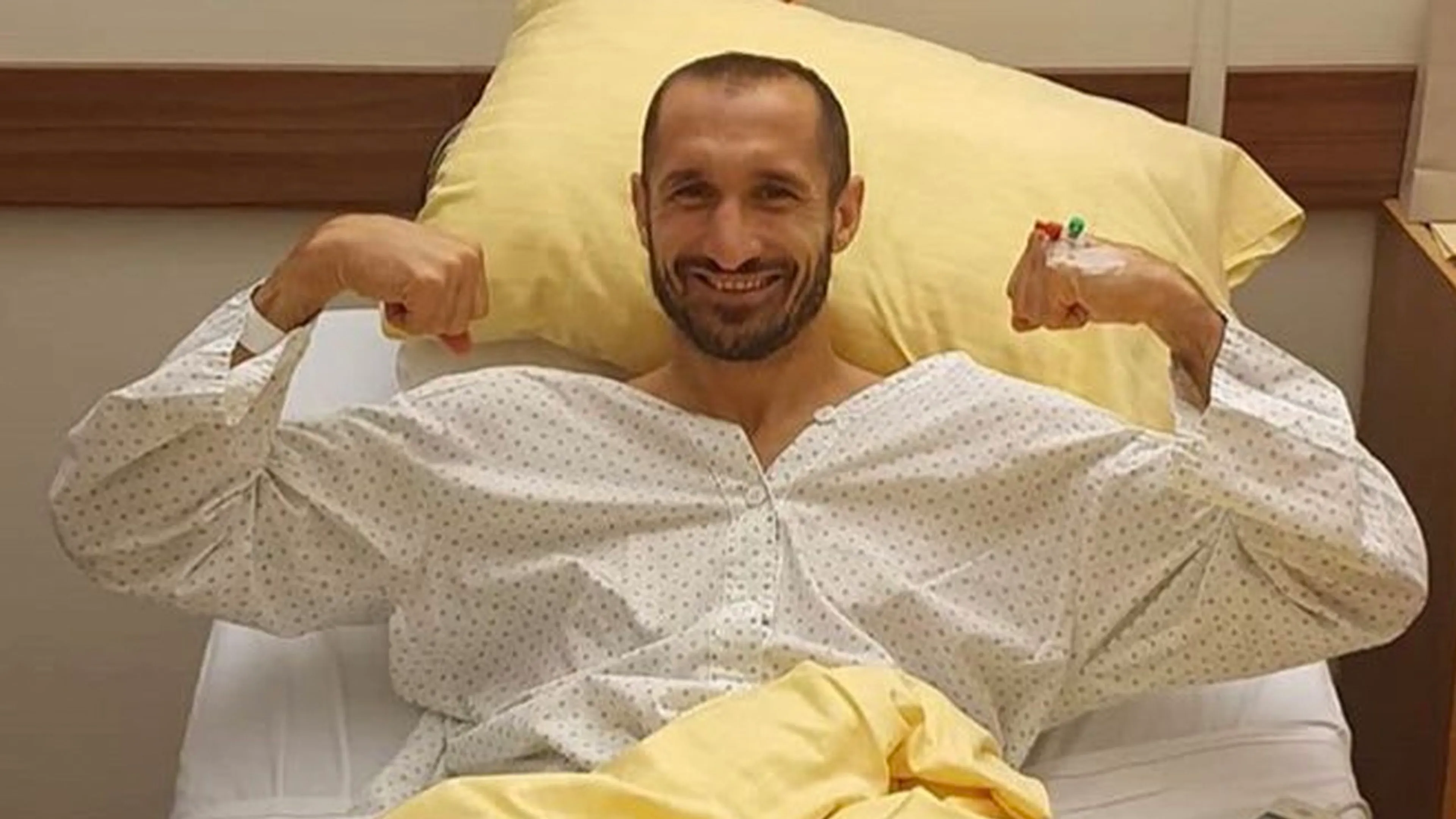 Chiellini halfjaar aan de kant