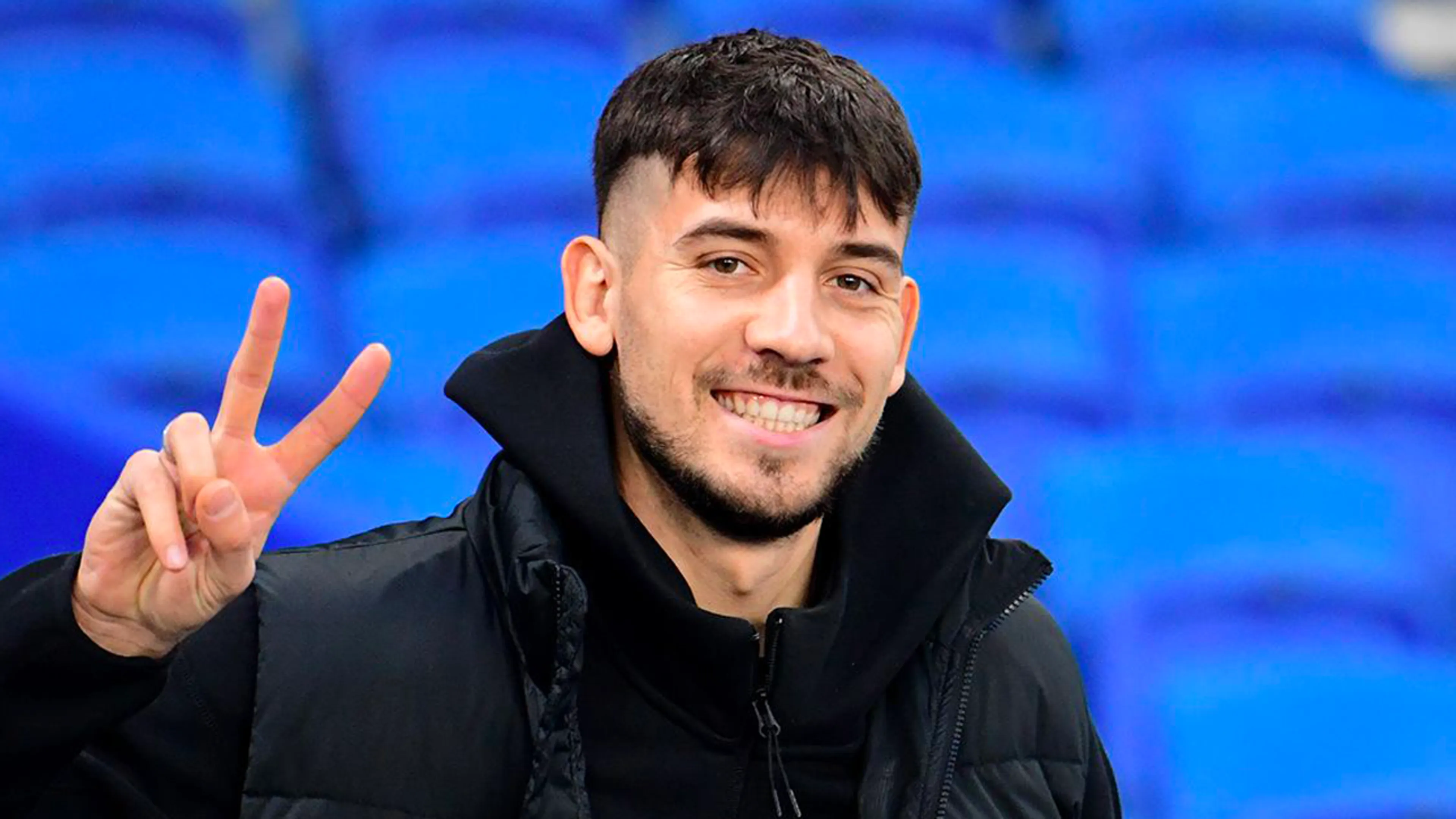Officieel: Feyenoord bevestigt komst van middenvelder Jakub Moder