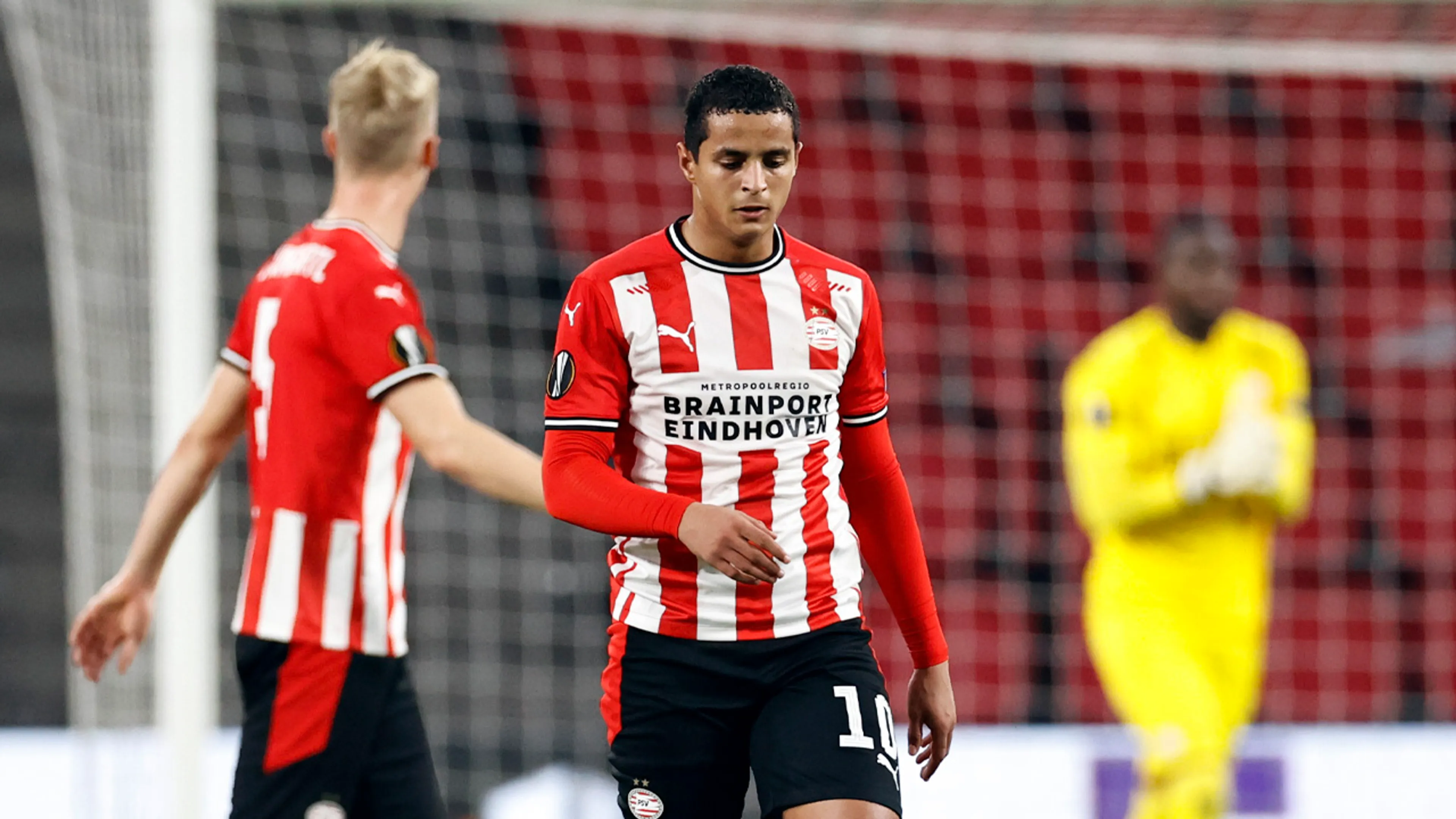 PSV in eigen huis onderuit tegen Granada