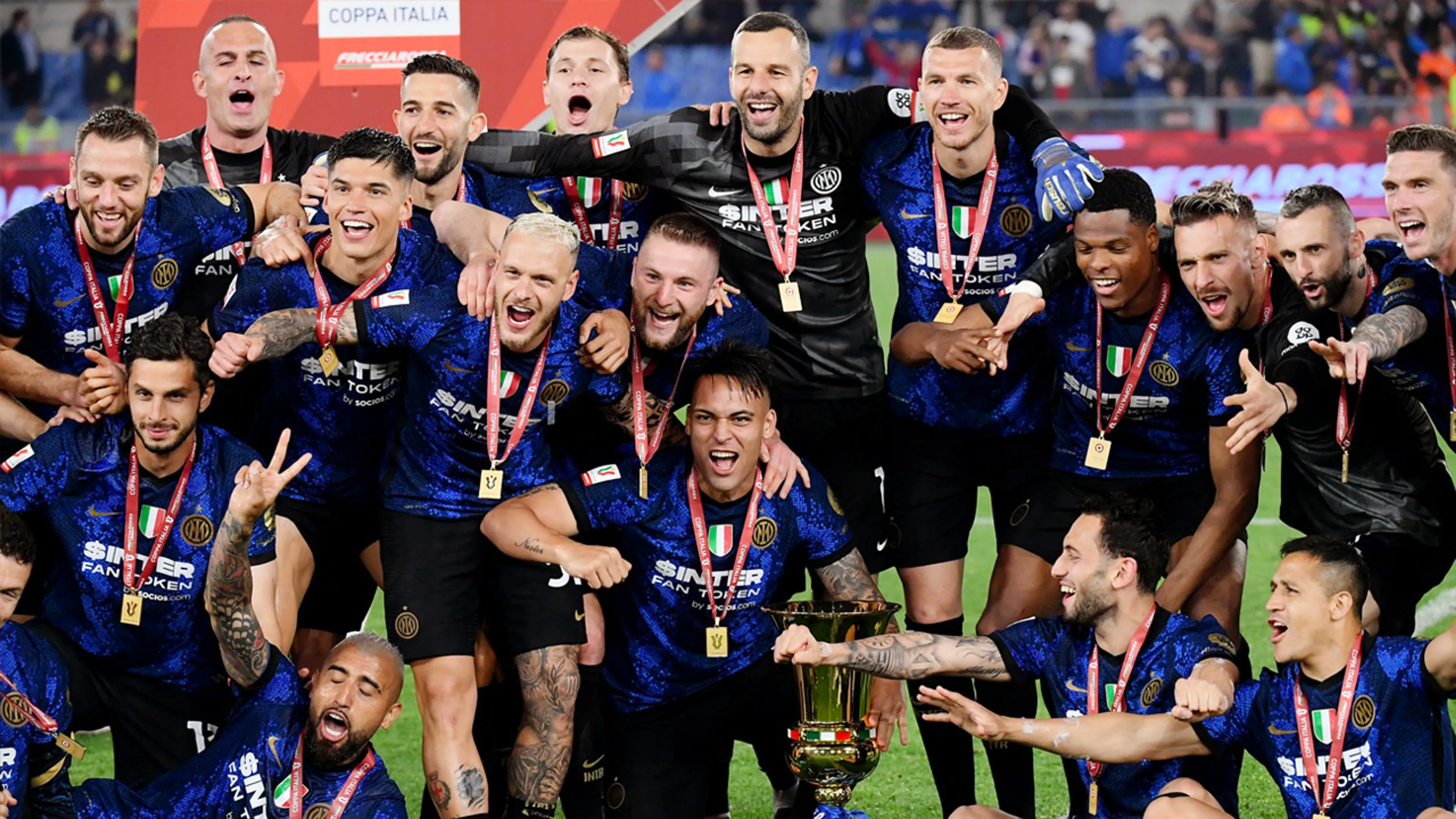 Dumfries en De Vrij verslaan De Ligt in Coppa Italia-finale