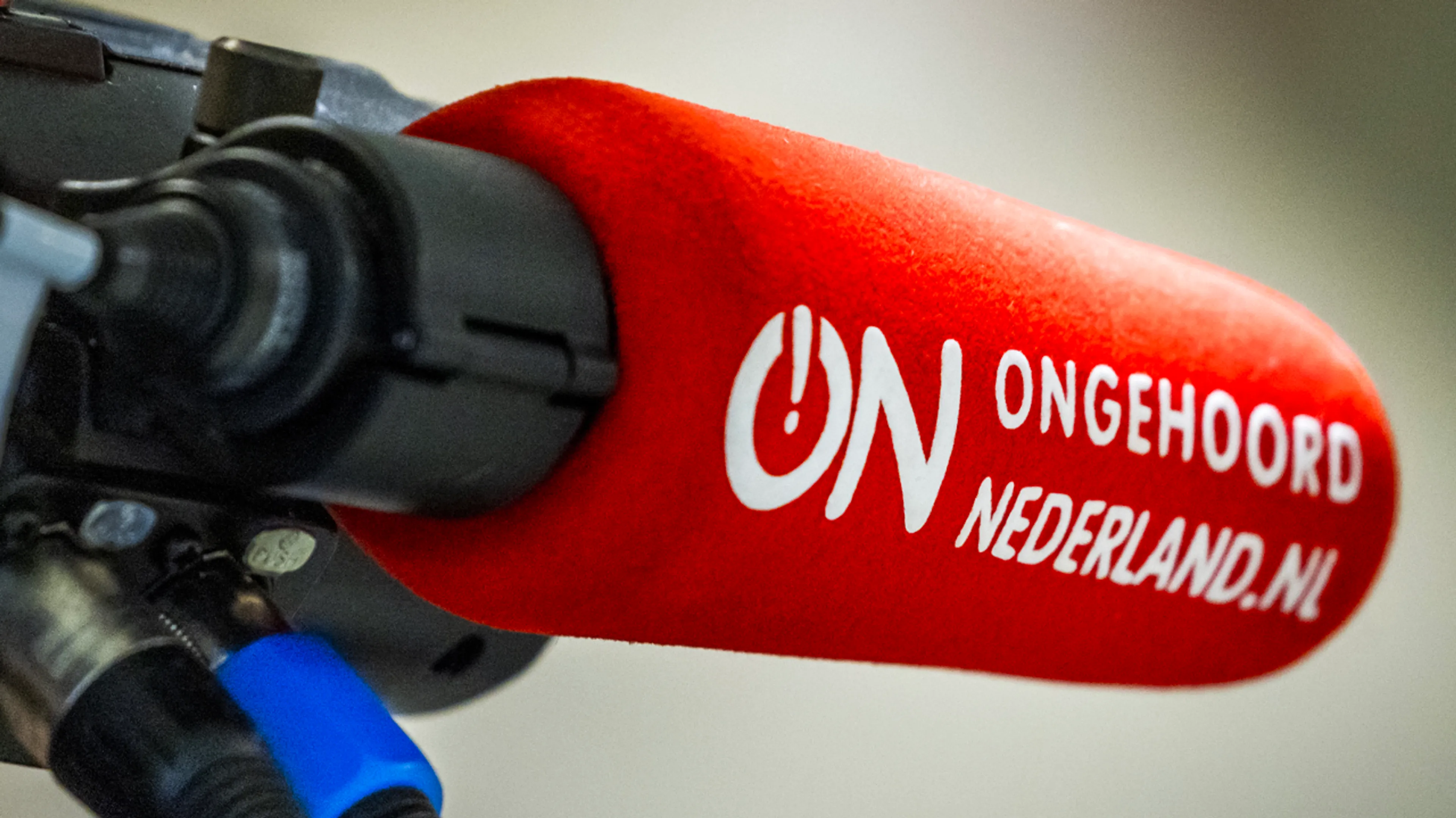 Omroepen vinden dat minister vergunning van Ongehoord Nederland in moet trekken