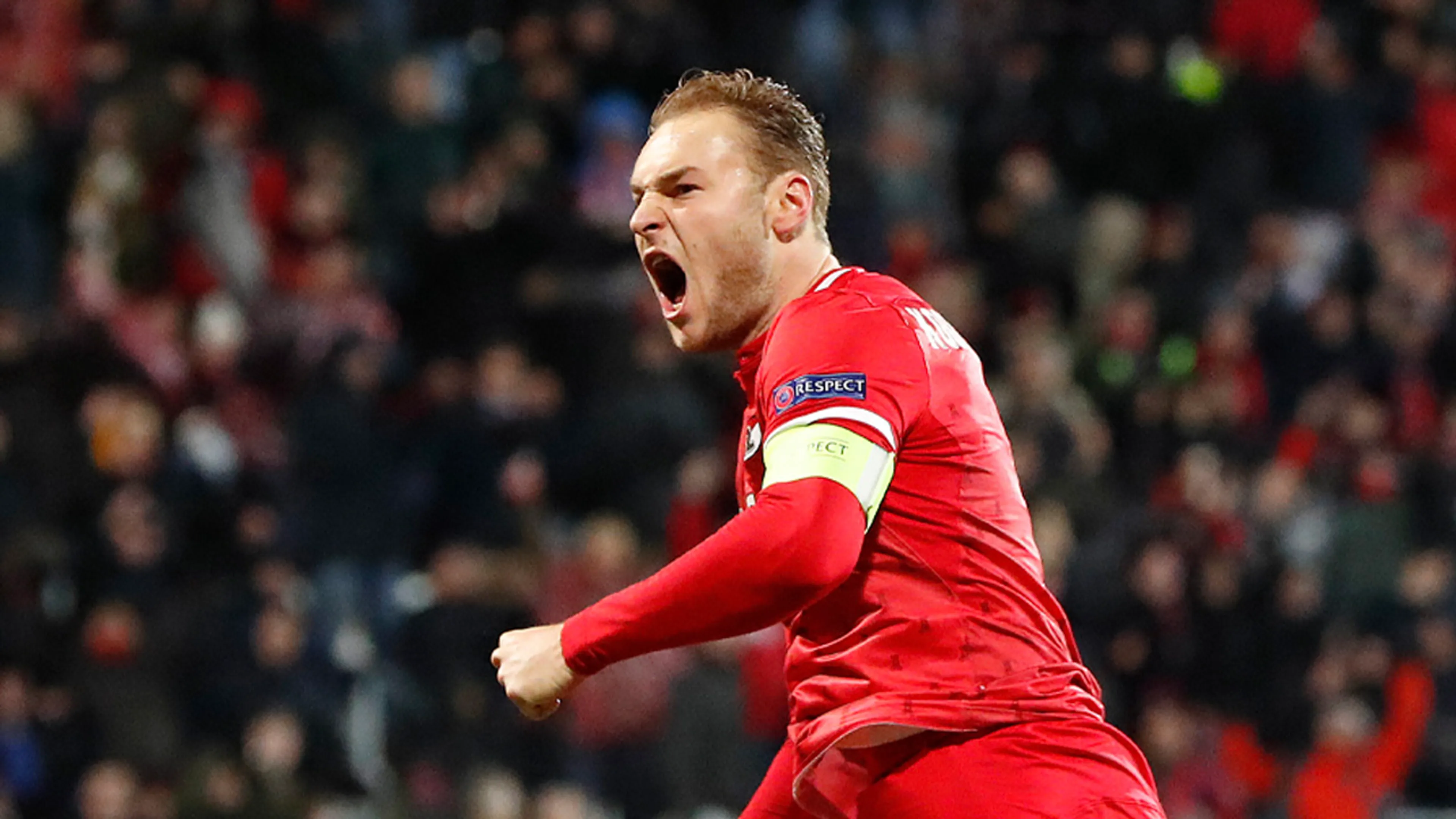 AZ tegen Napoli gaat door ondanks coronabesmettingen