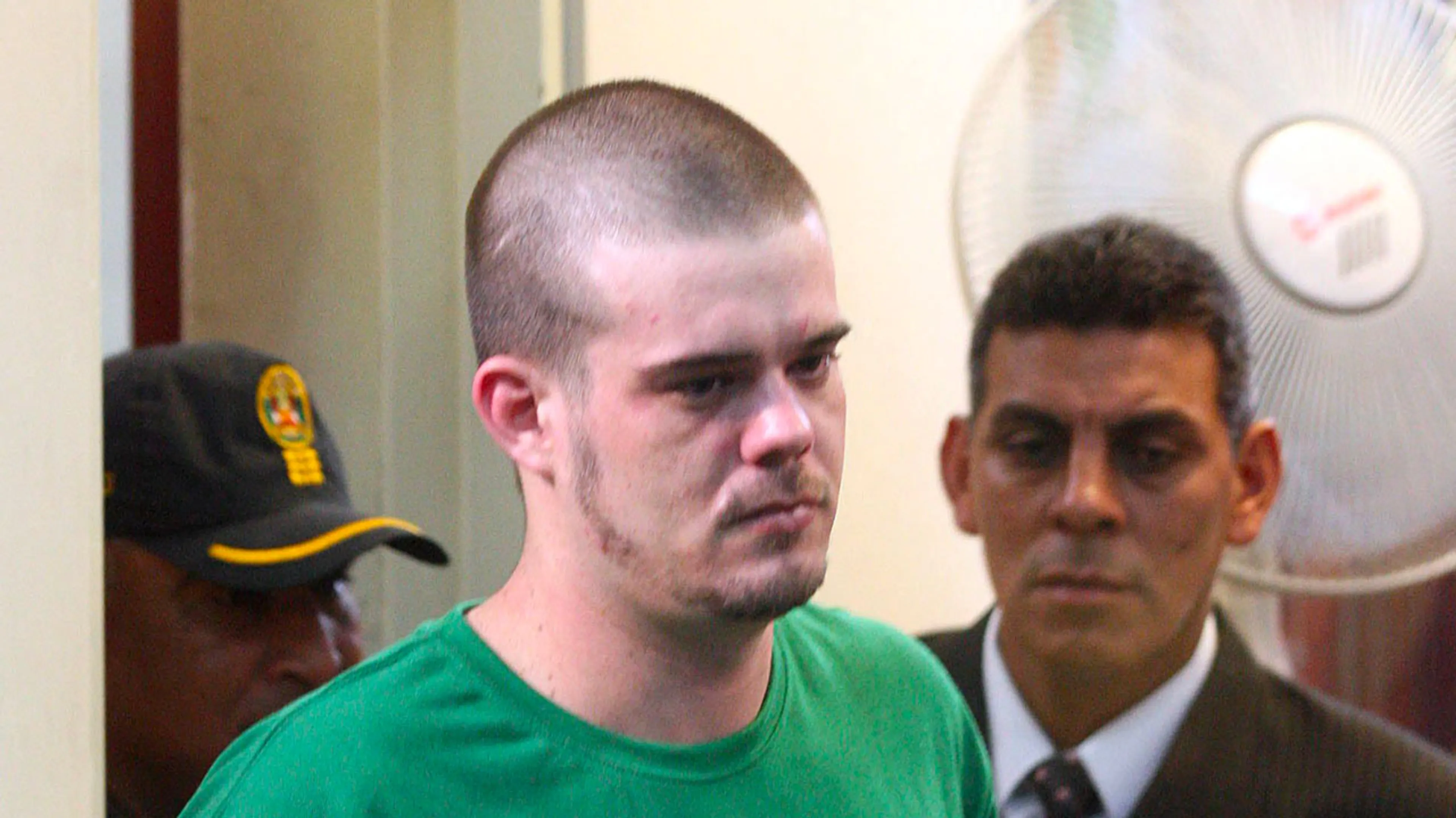 Moeder Natalee Holloway doet in Nederland aangifte tegen Joran van der Sloot