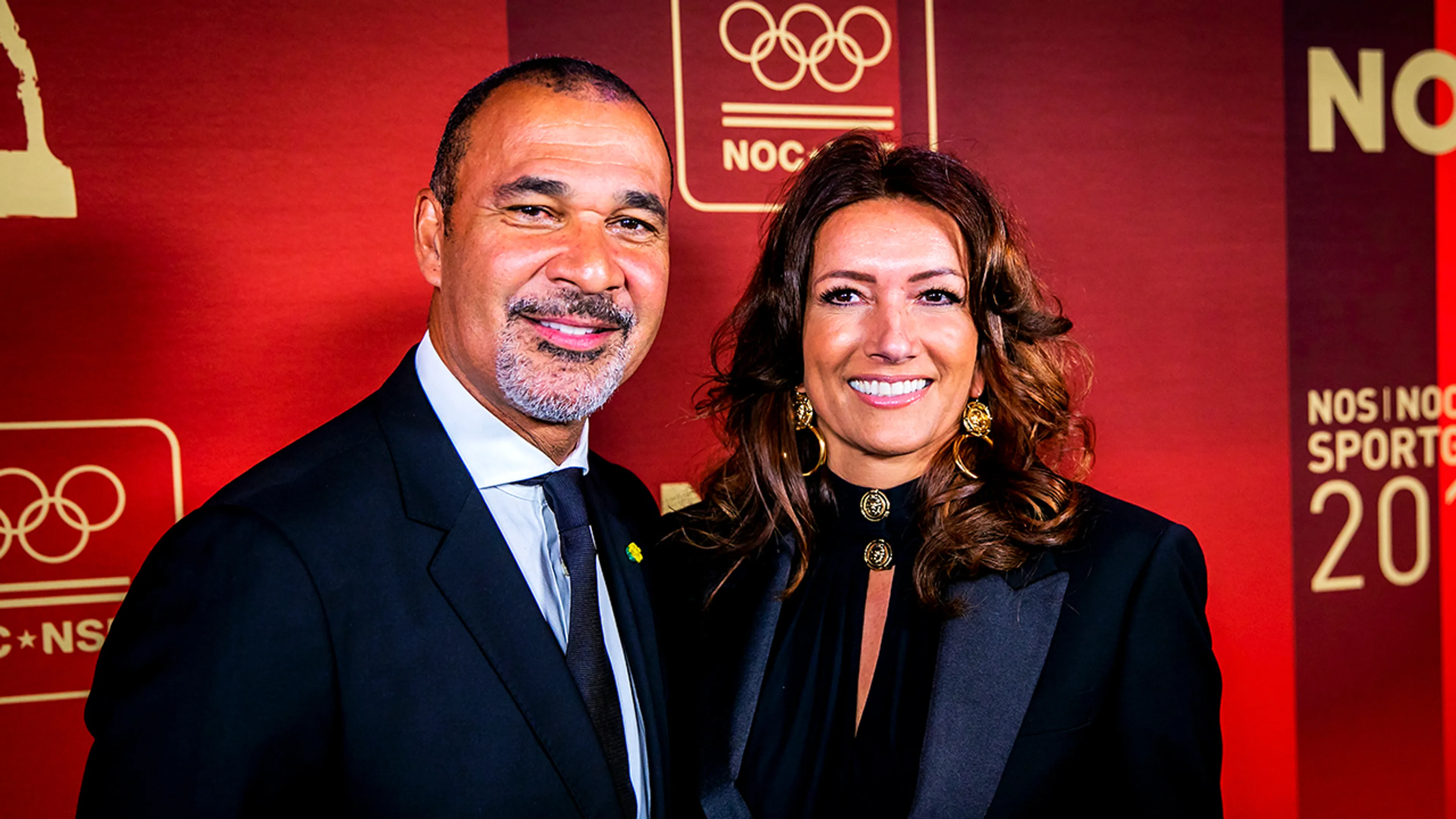 Gullit presenteert FIFA gala beste voetballer van het jaar