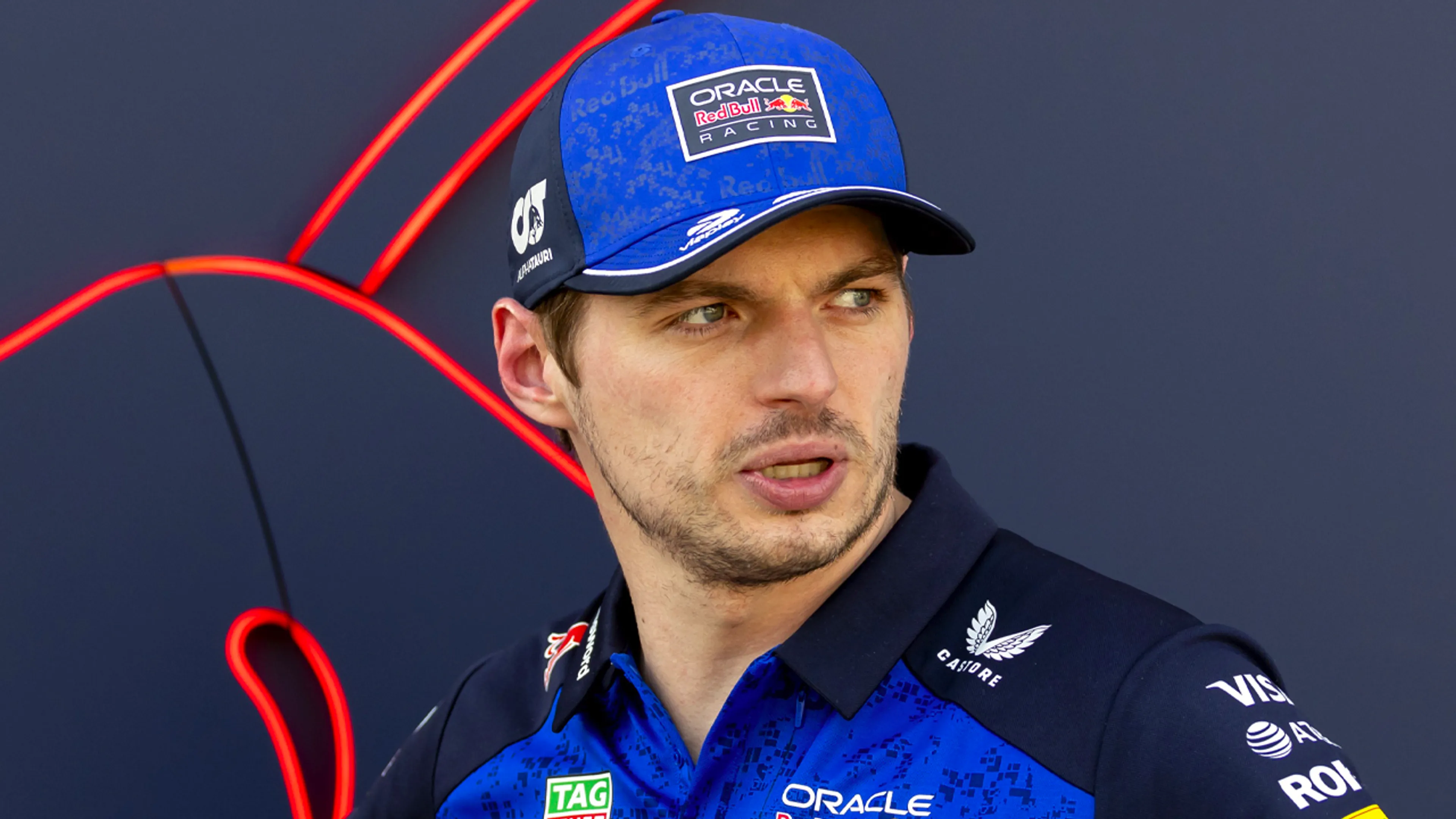 'Als het niet goed gaat, wisselt Max Verstappen van Red Bull Racing naar Mercedes'