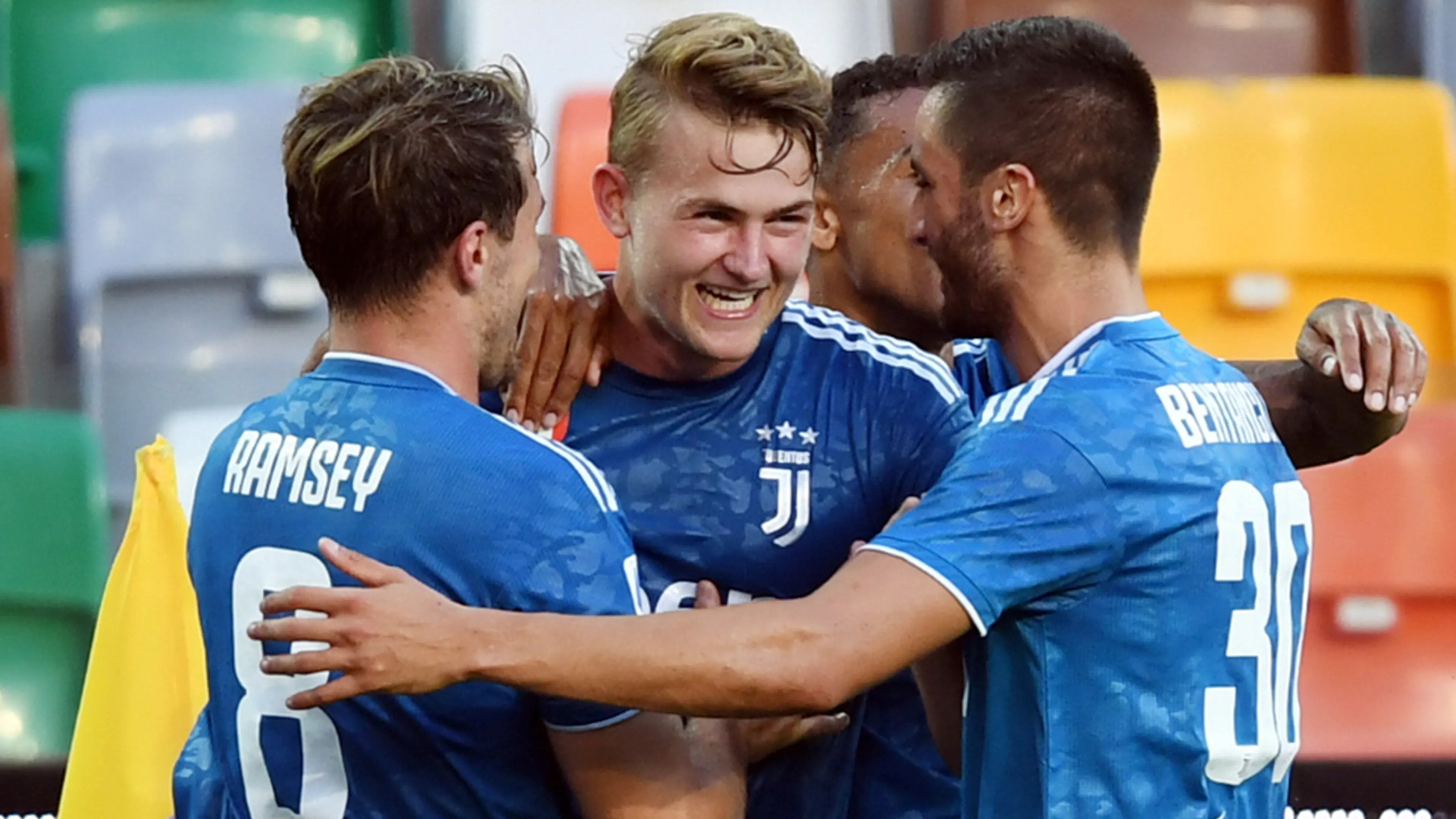 De Ligt kijkt terug op prachtig eerste jaar: 'Ik heb critici de mond gesnoerd'