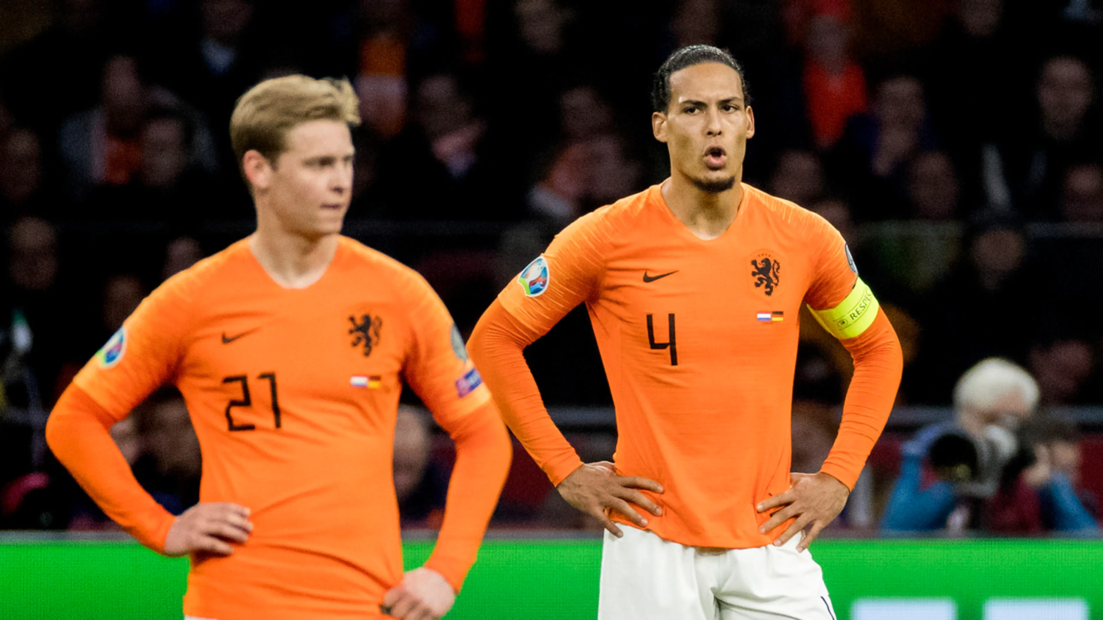 'Er lijkt geen andere optie te zijn dan het EK uit te stellen'