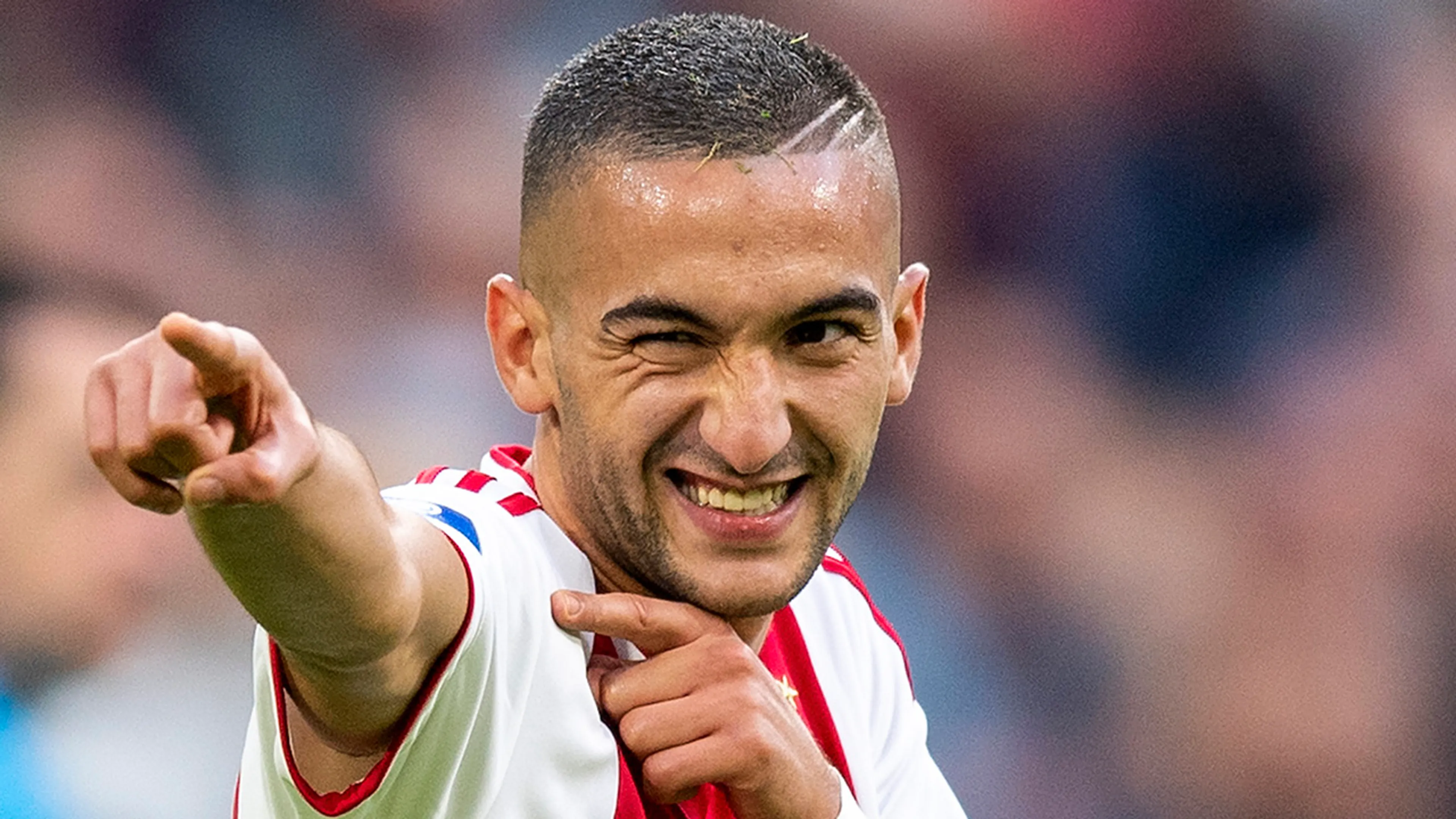 Van der Vaart appt Spurs-baas: 'Haal Ziyech, wordt een sensatie' 