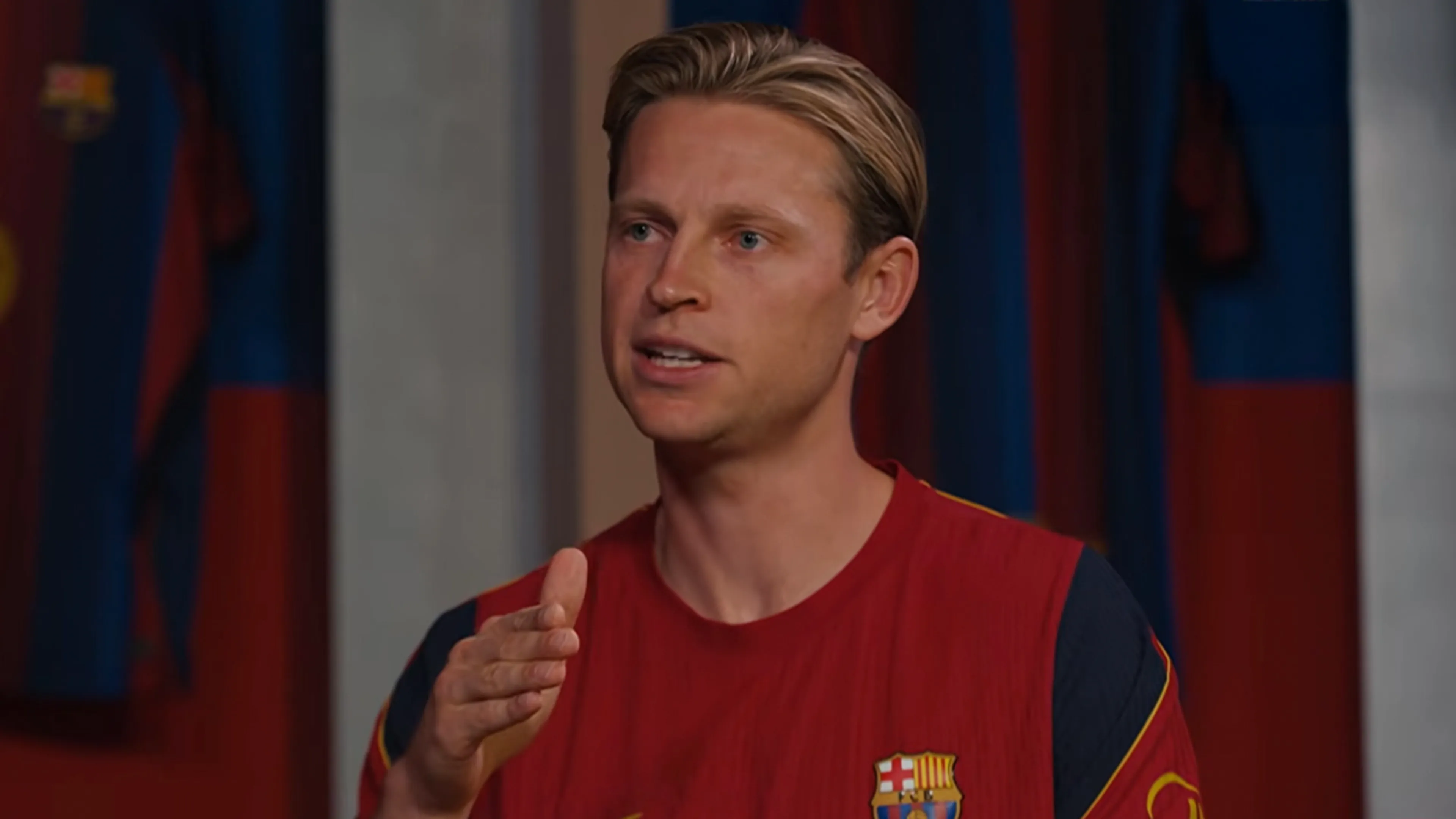 Video: Frenkie de Jong haalt in openhartig interview genadeloos uit naar journalist