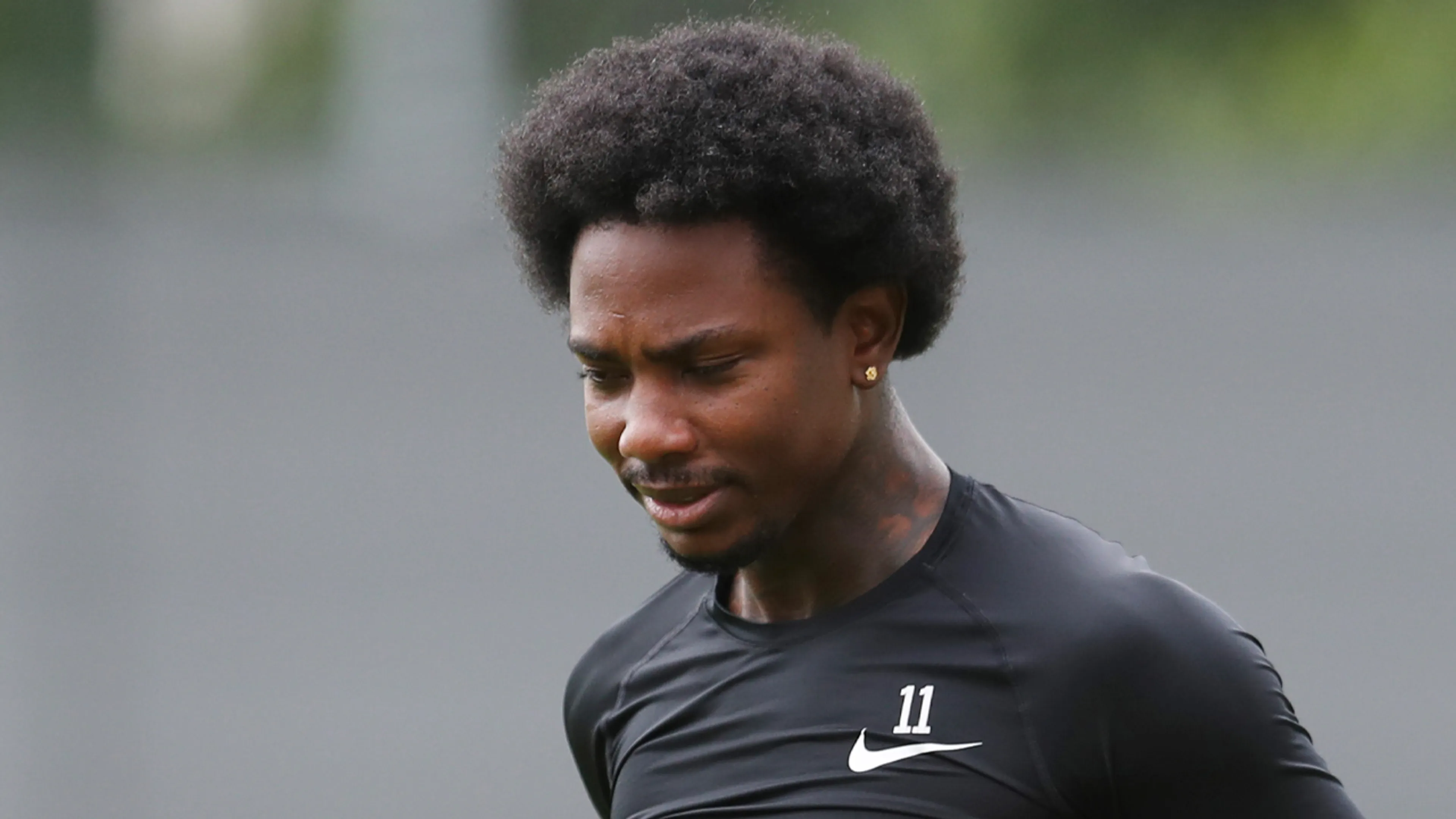 Eljero Elia gaat meetrainen bij ADO Den Haag
