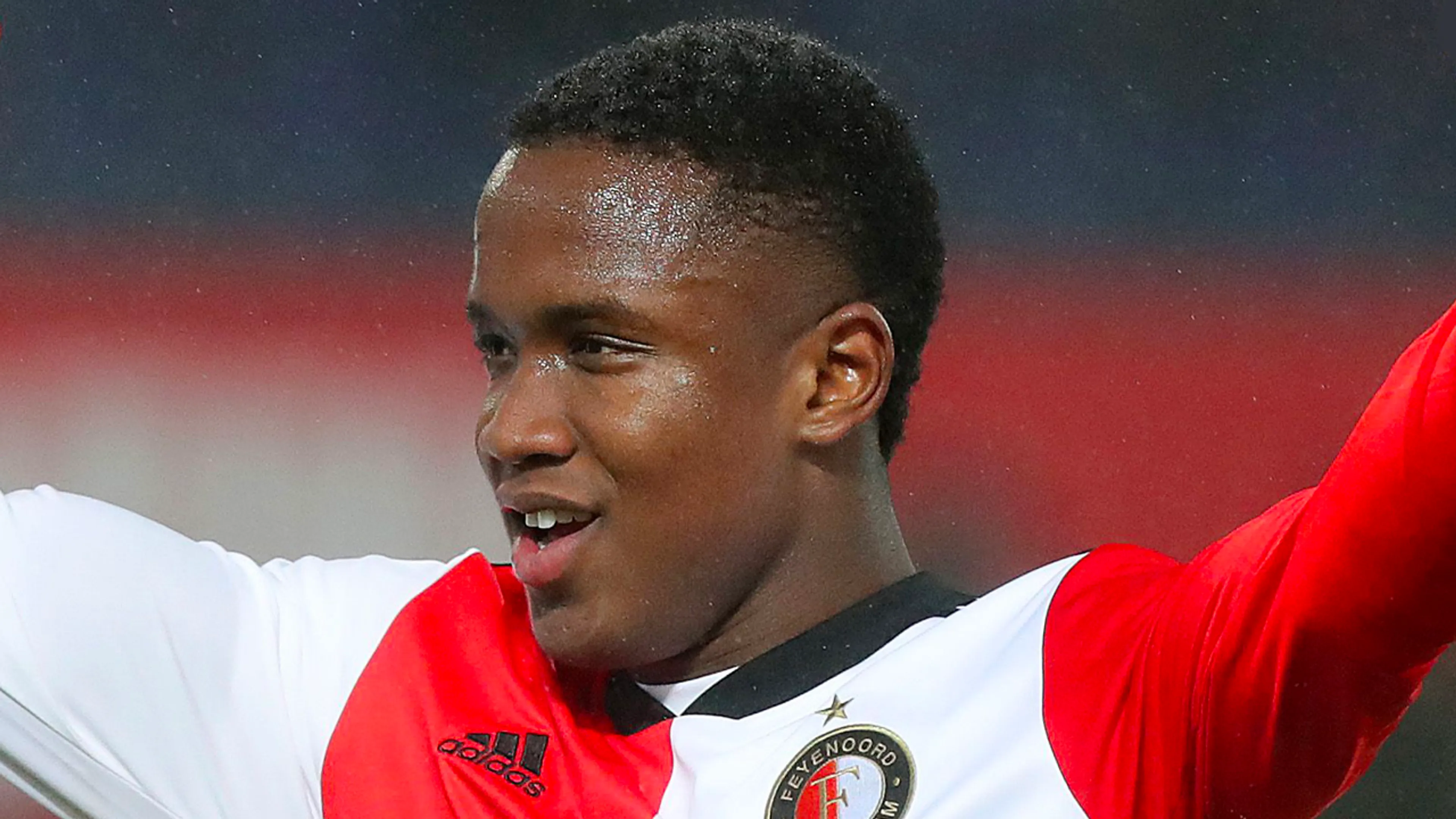 Feyenoord met Sinisterra tegen Willem II
