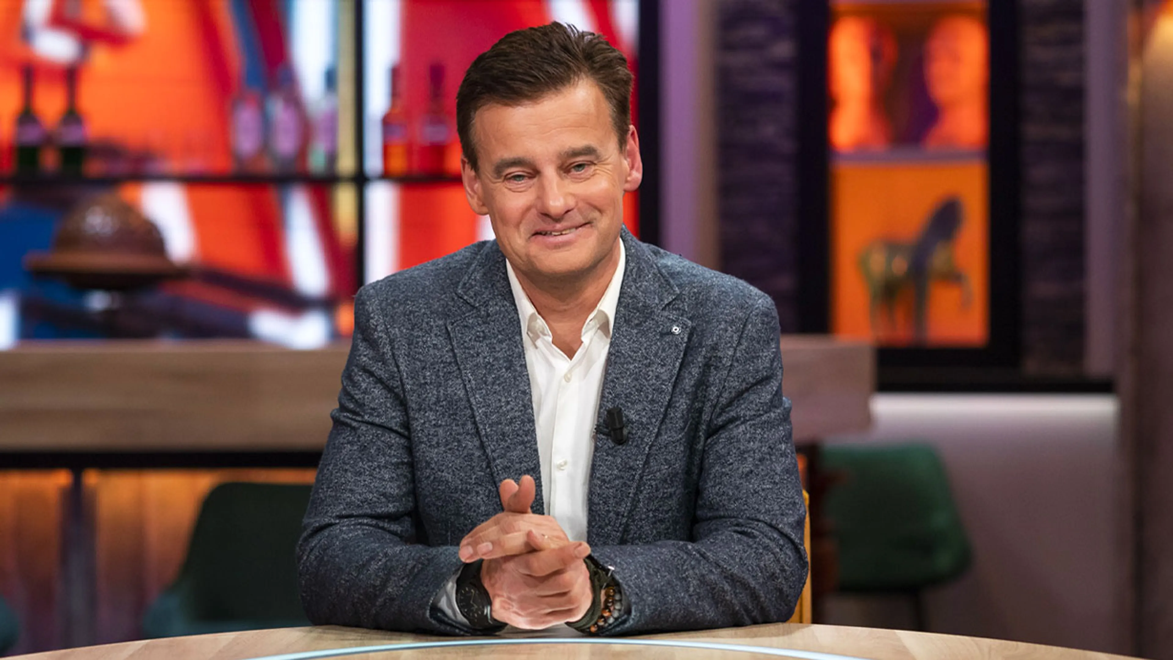 Wilfred daagt zichzelf uit in nieuwe podcast zonder voorbereiding