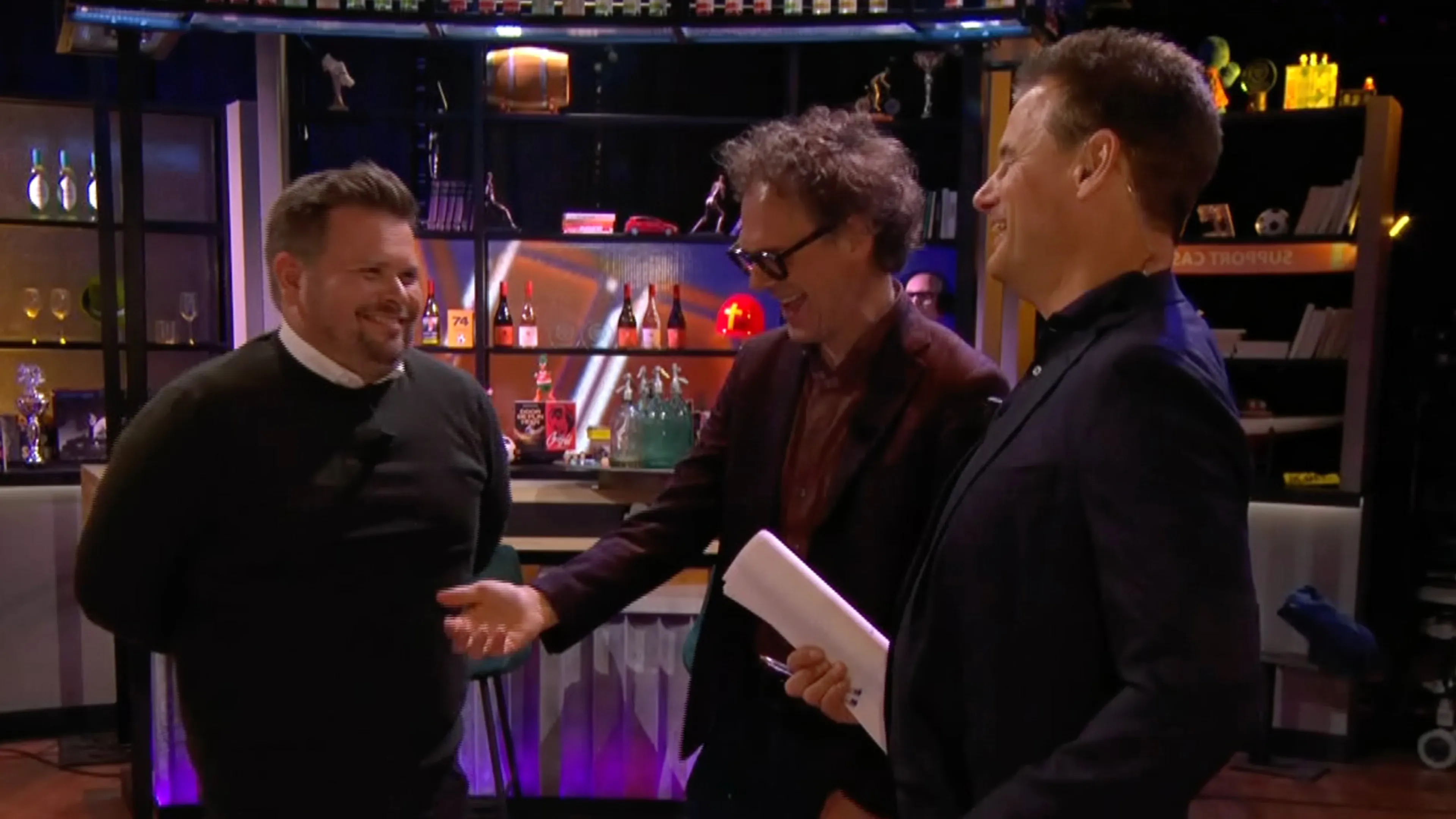Ben van der Burg compleet verrast door Thomas van Groningen: 'Ik dacht dat jij een vriend had!'