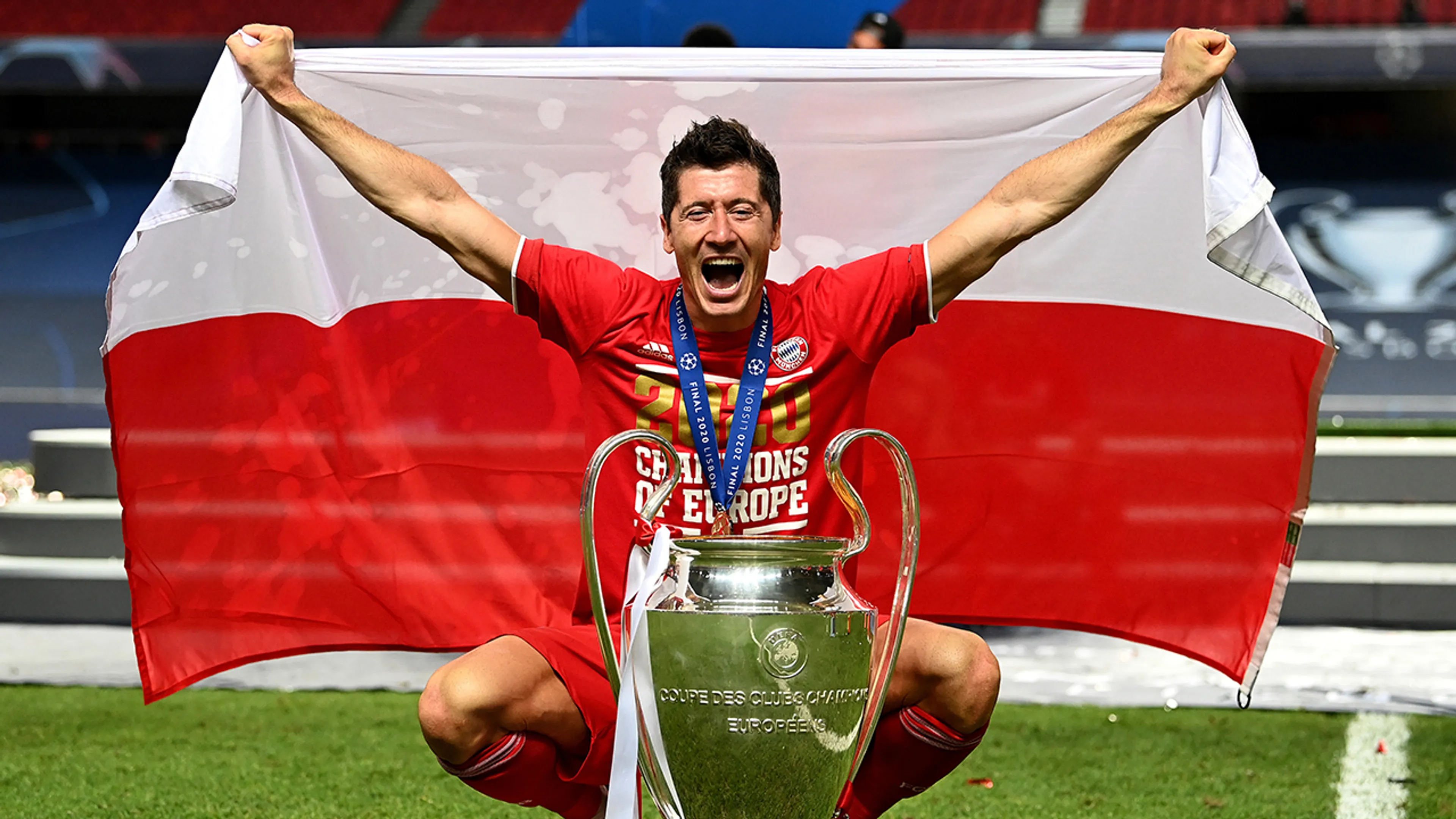Bayern met Lewandowski en Martínez in Super Cup