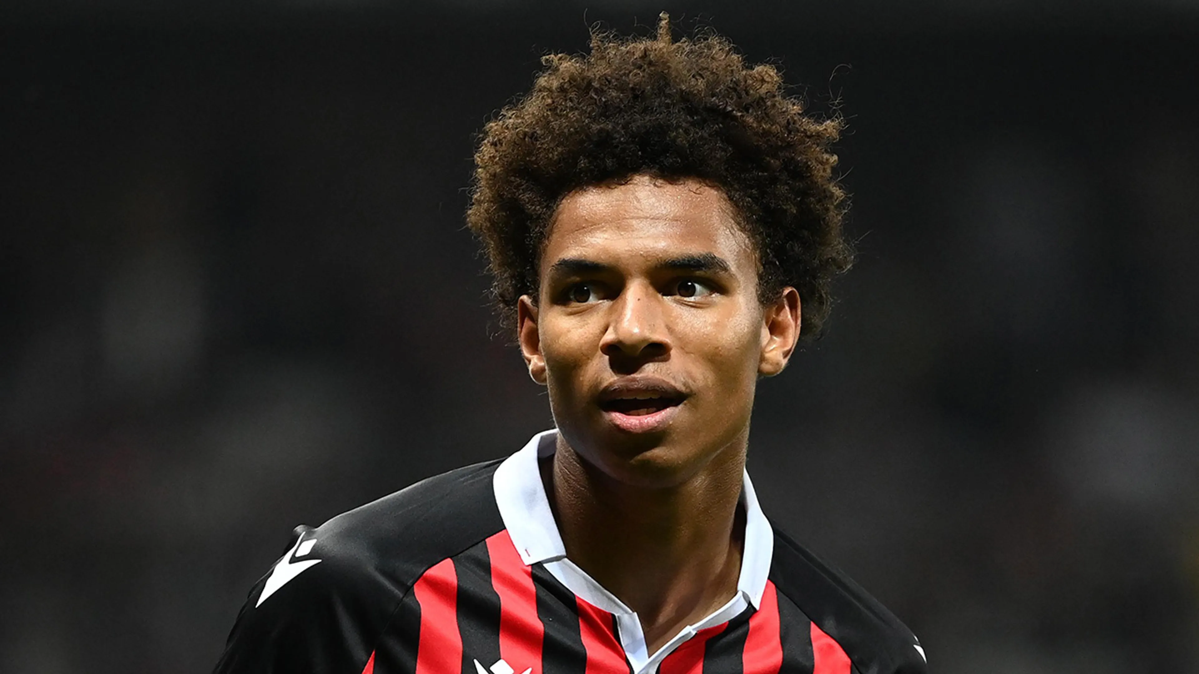 'Calvin Stengs hoog op verlanglijst bij topclub uit Eredivisie'