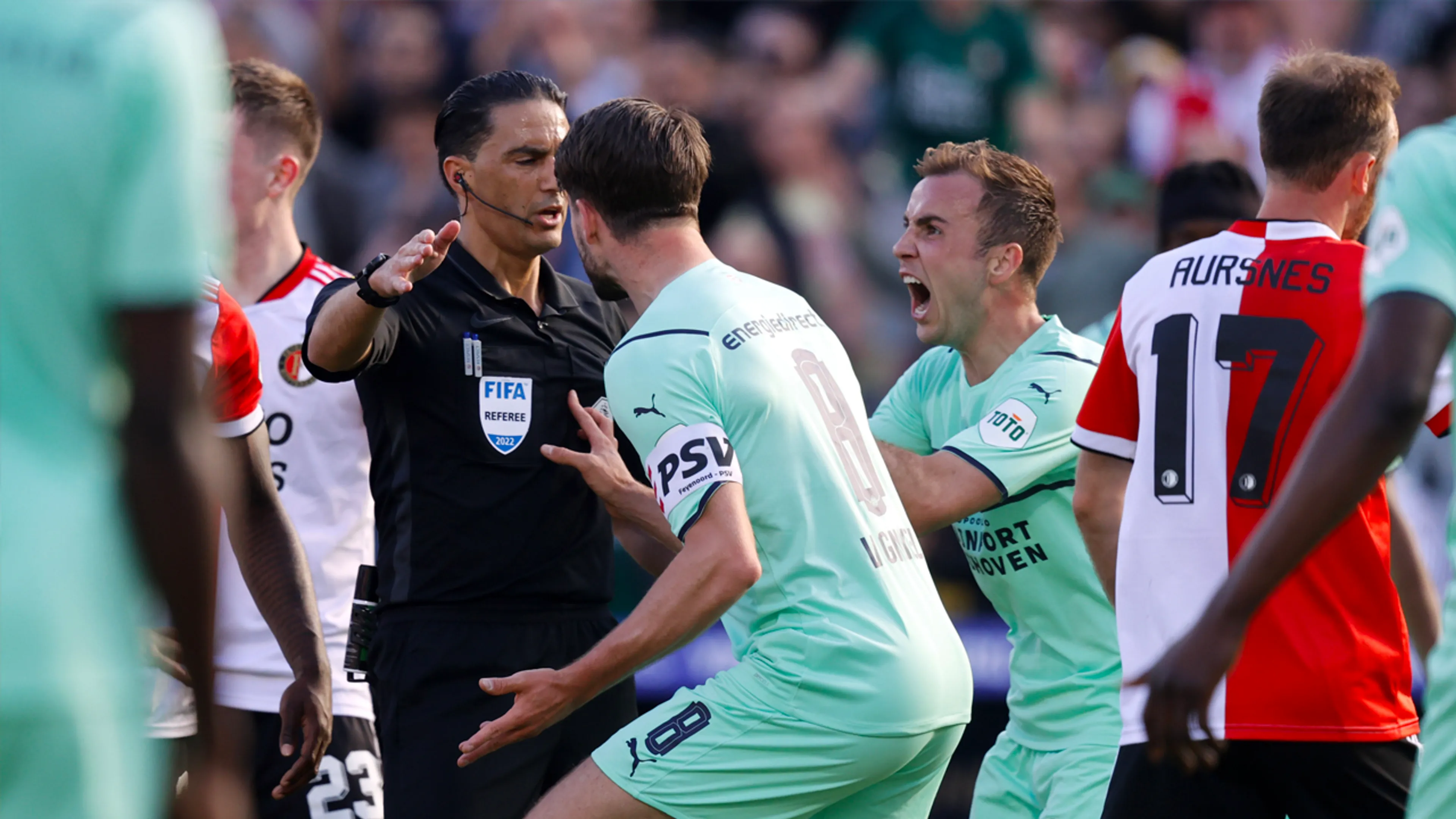 KNVB: Gözübüyük had geen penalty aan Feyenoord moeten geven