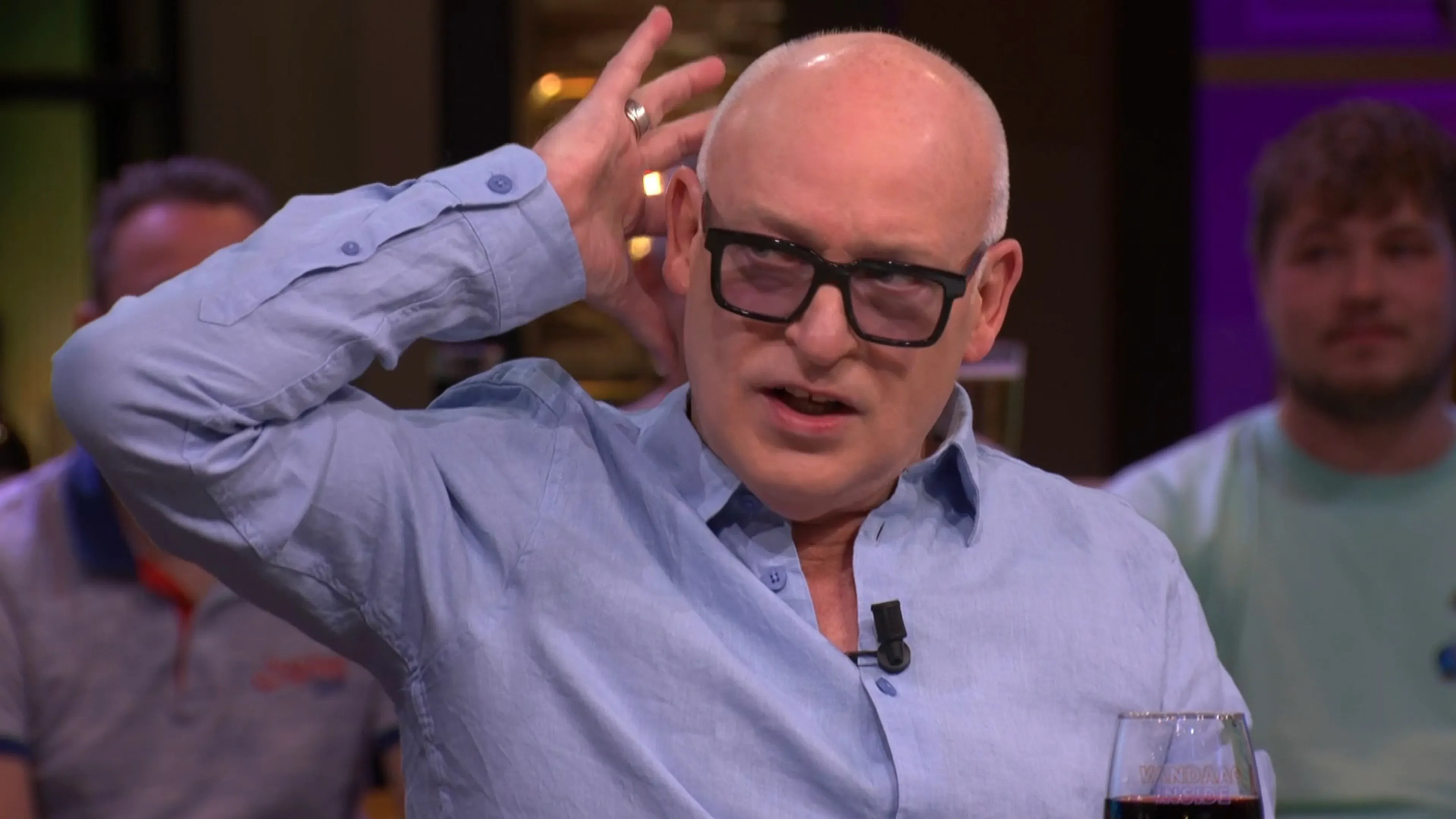 René verbaasd over haartransplantatie Van Basten: 'Geen gezicht joh!'