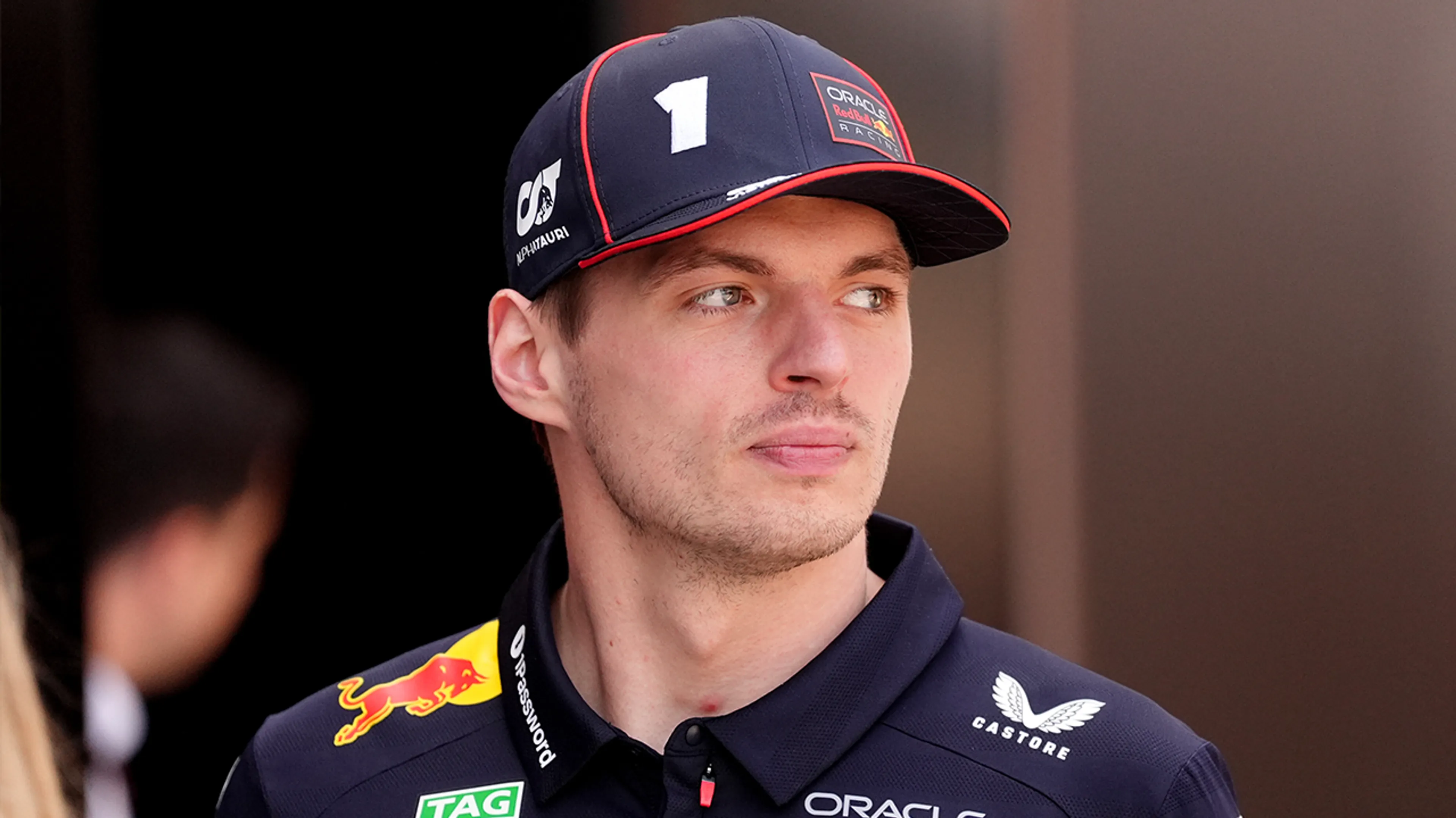 Max Verstappen dichtbij schorsing na straf in GP Spanje