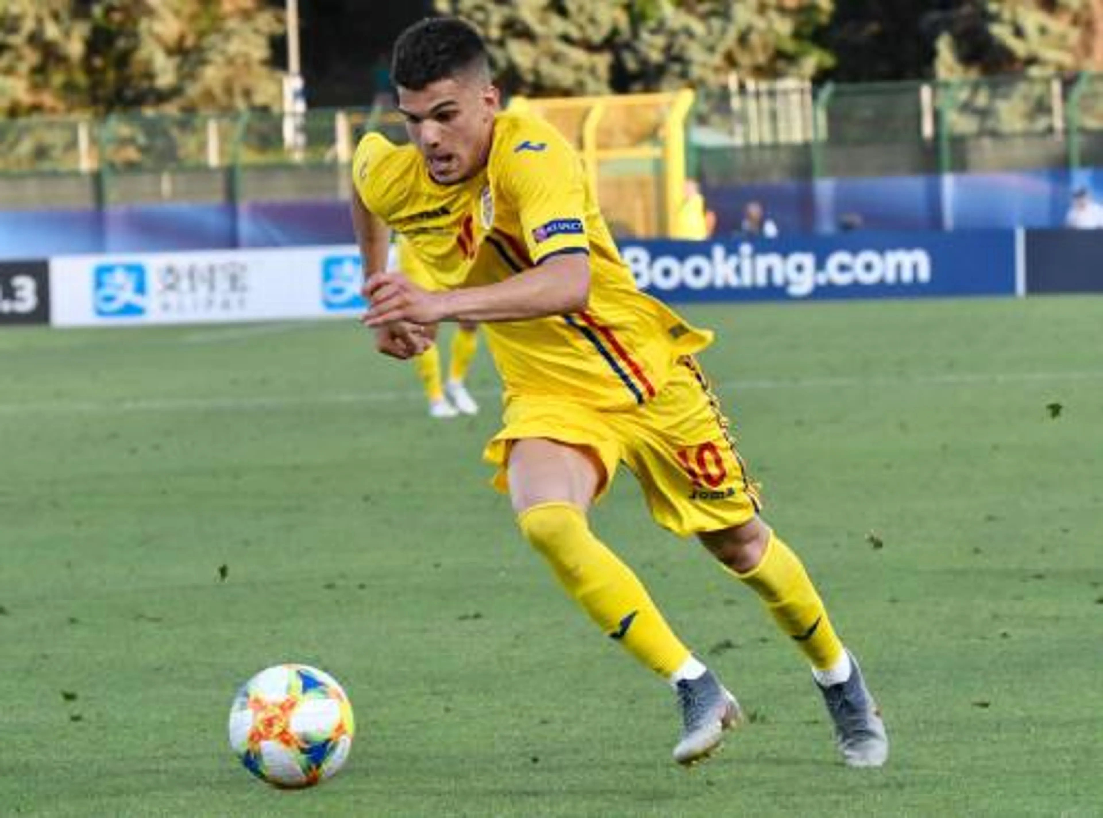 Racing Genk haalt zoon van Hagi binnen