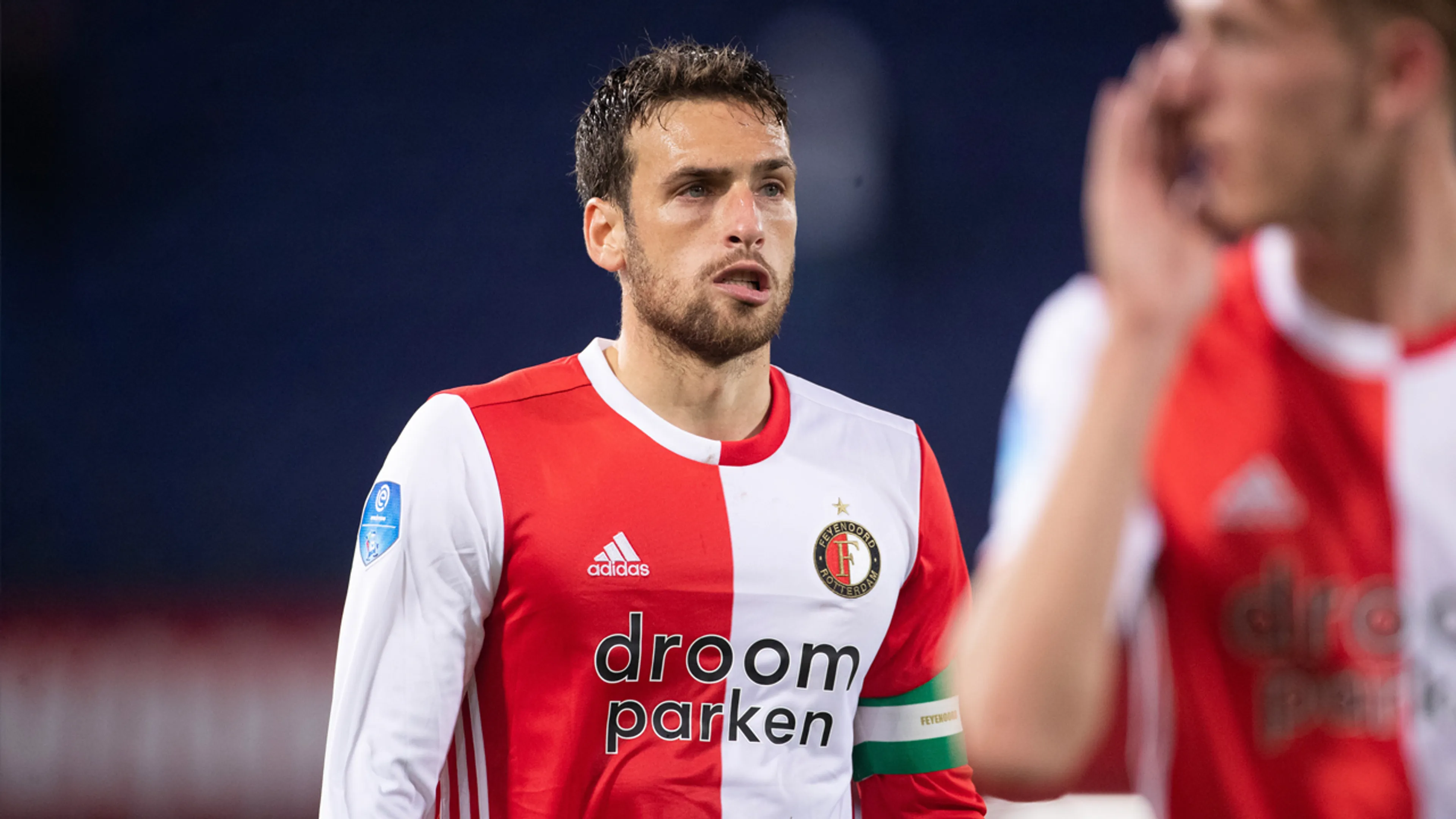 Feyenoord zegt contracten Botteghin en Van Beek formeel op