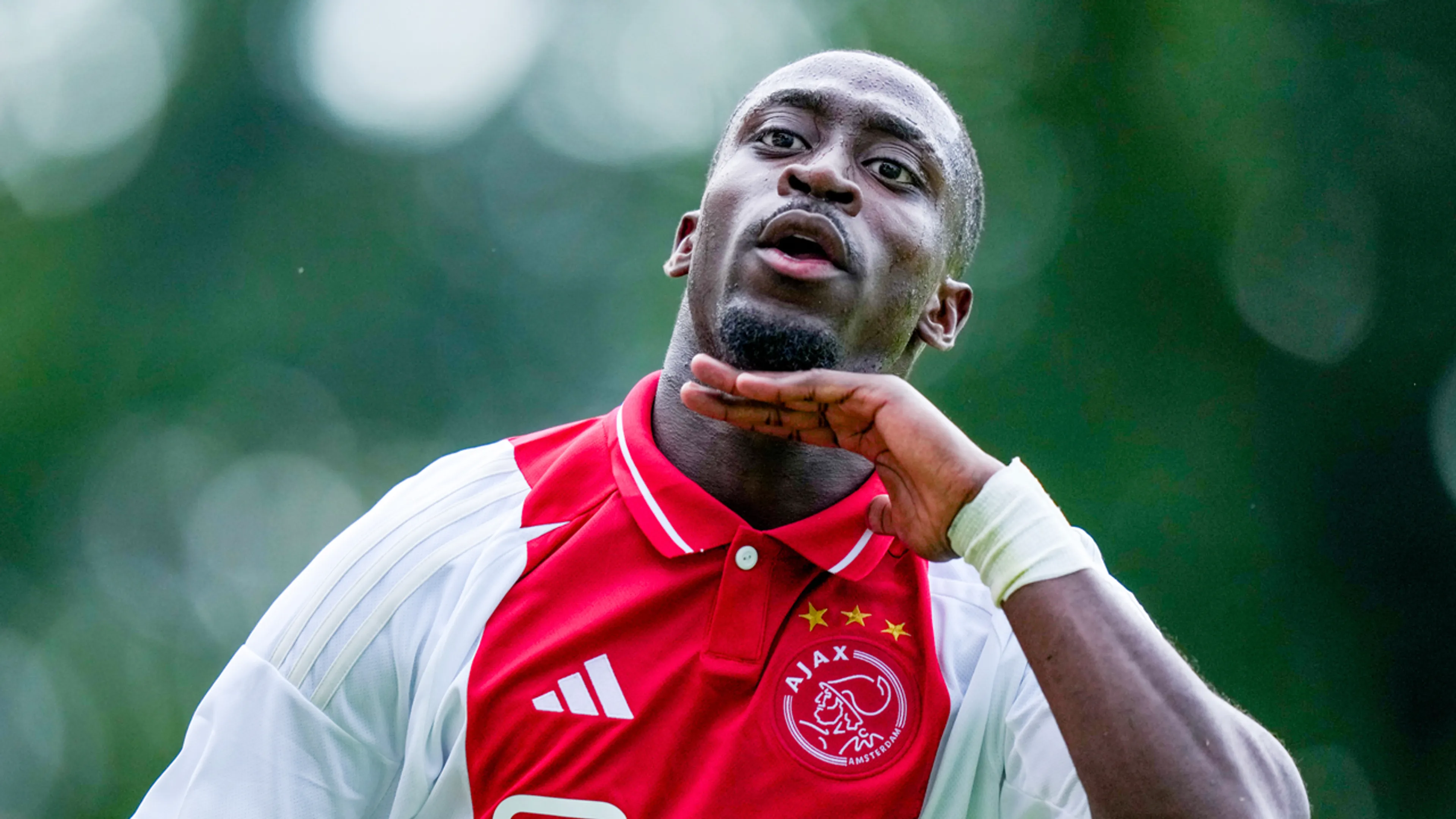 Ajax in tweede oefenduel te sterk voor Sint-Truidense V.V.