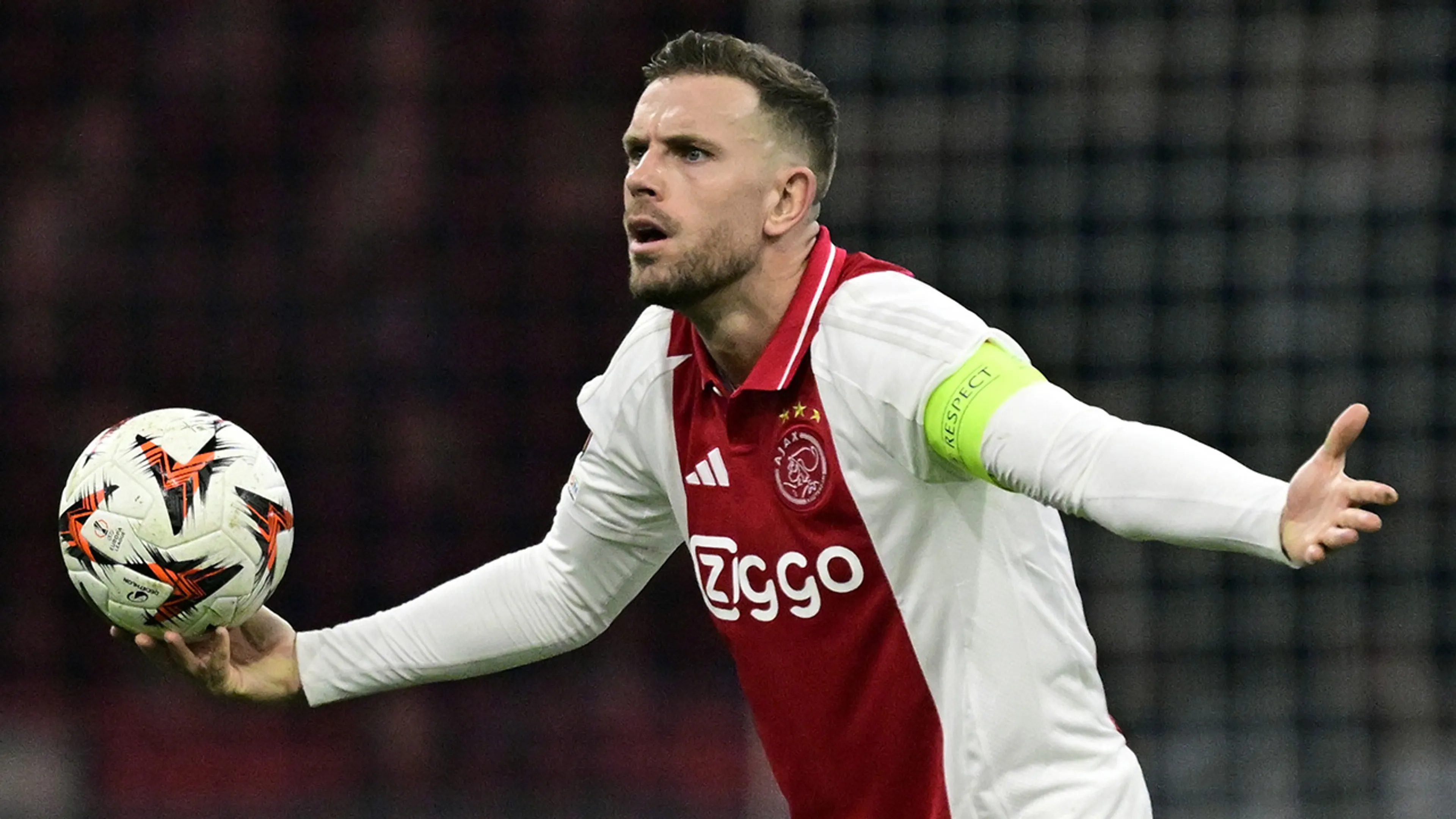 Ajax verliest van Eintracht Frankfurt in Europa League