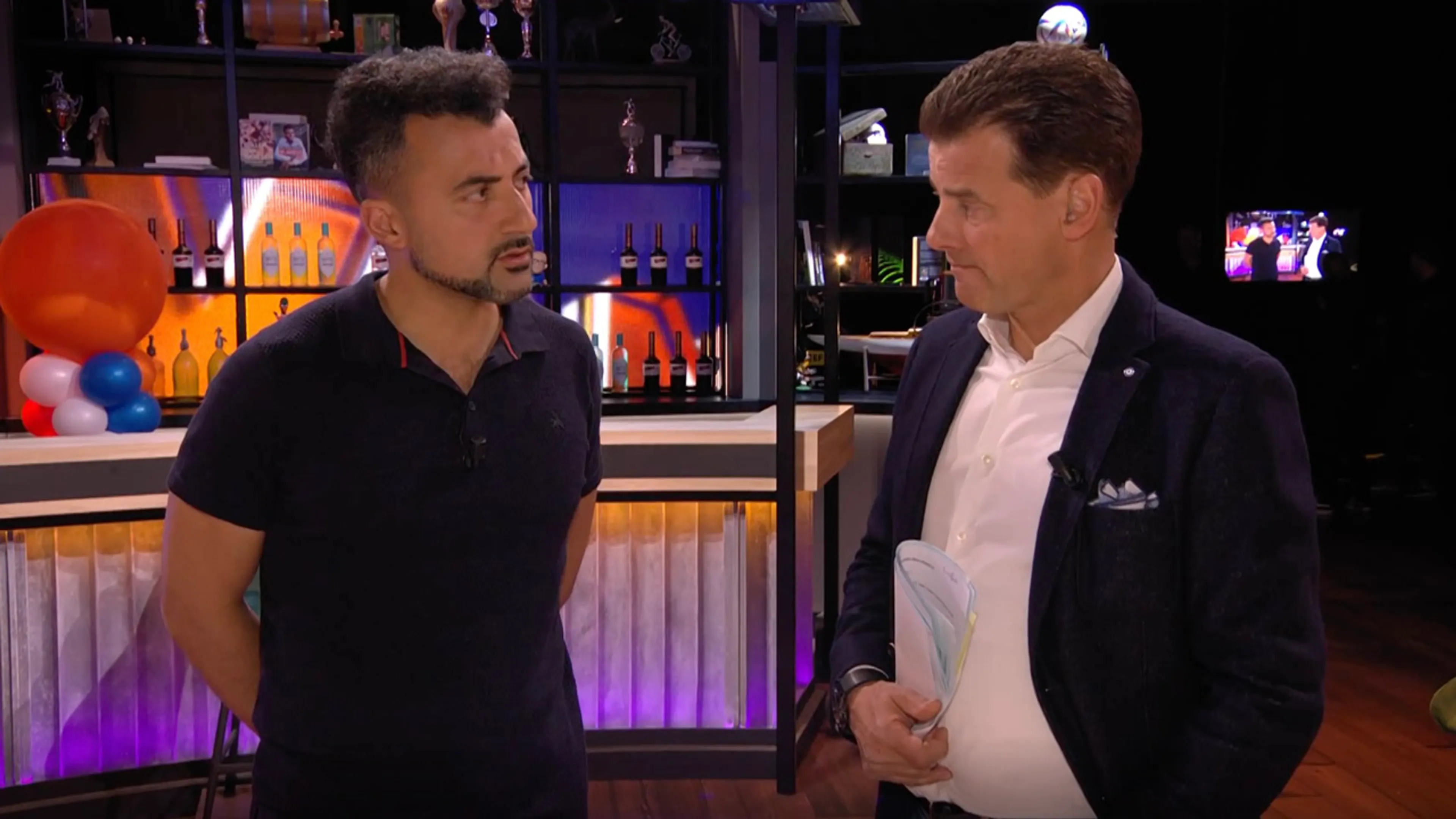 Wilfred Genee en Özcan Akyol blikken na uitzending terug op verklaring Johan Derksen