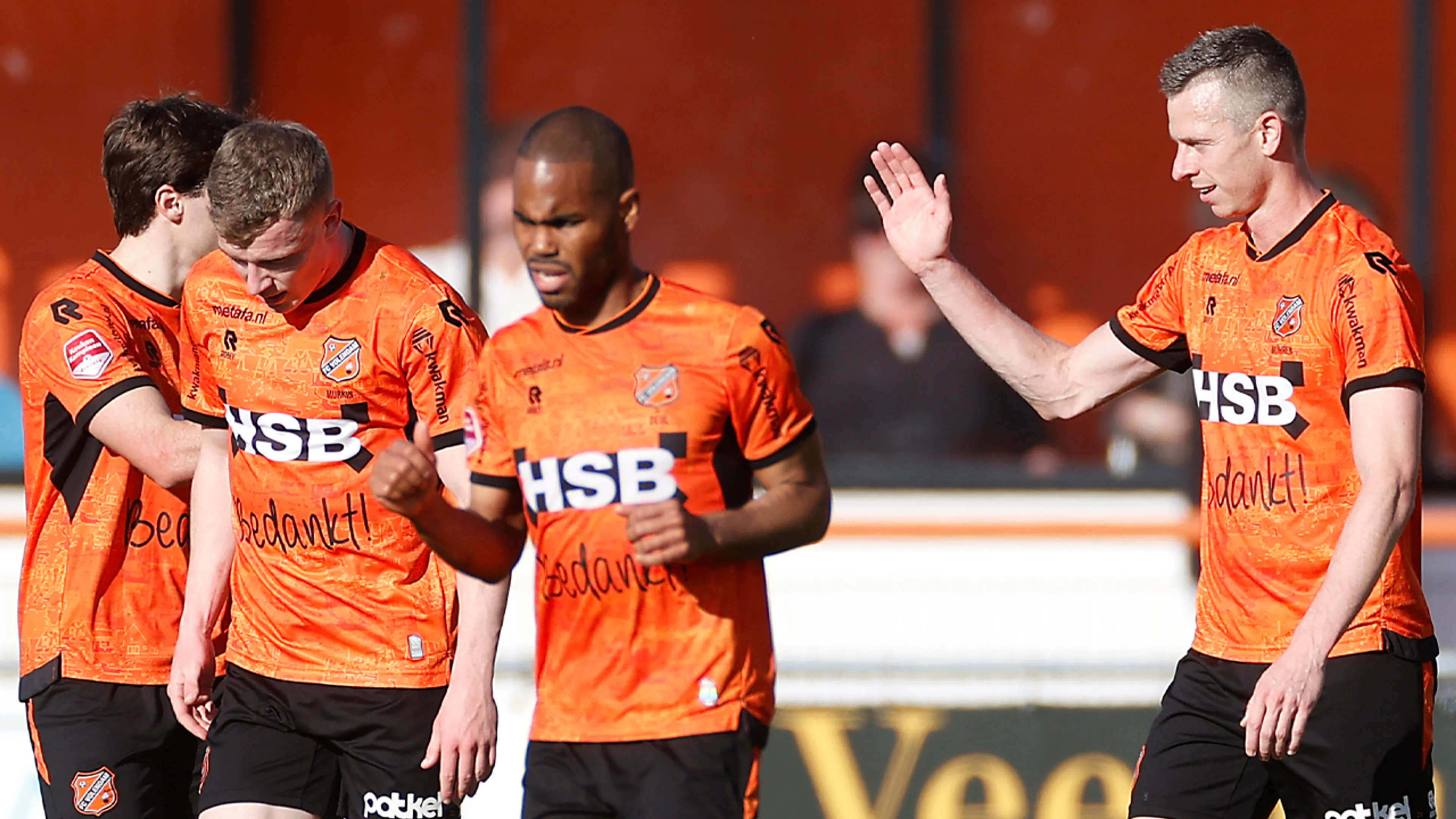 FC Volendam bijna terug in Eredivisie na overwinning op Jong Ajax