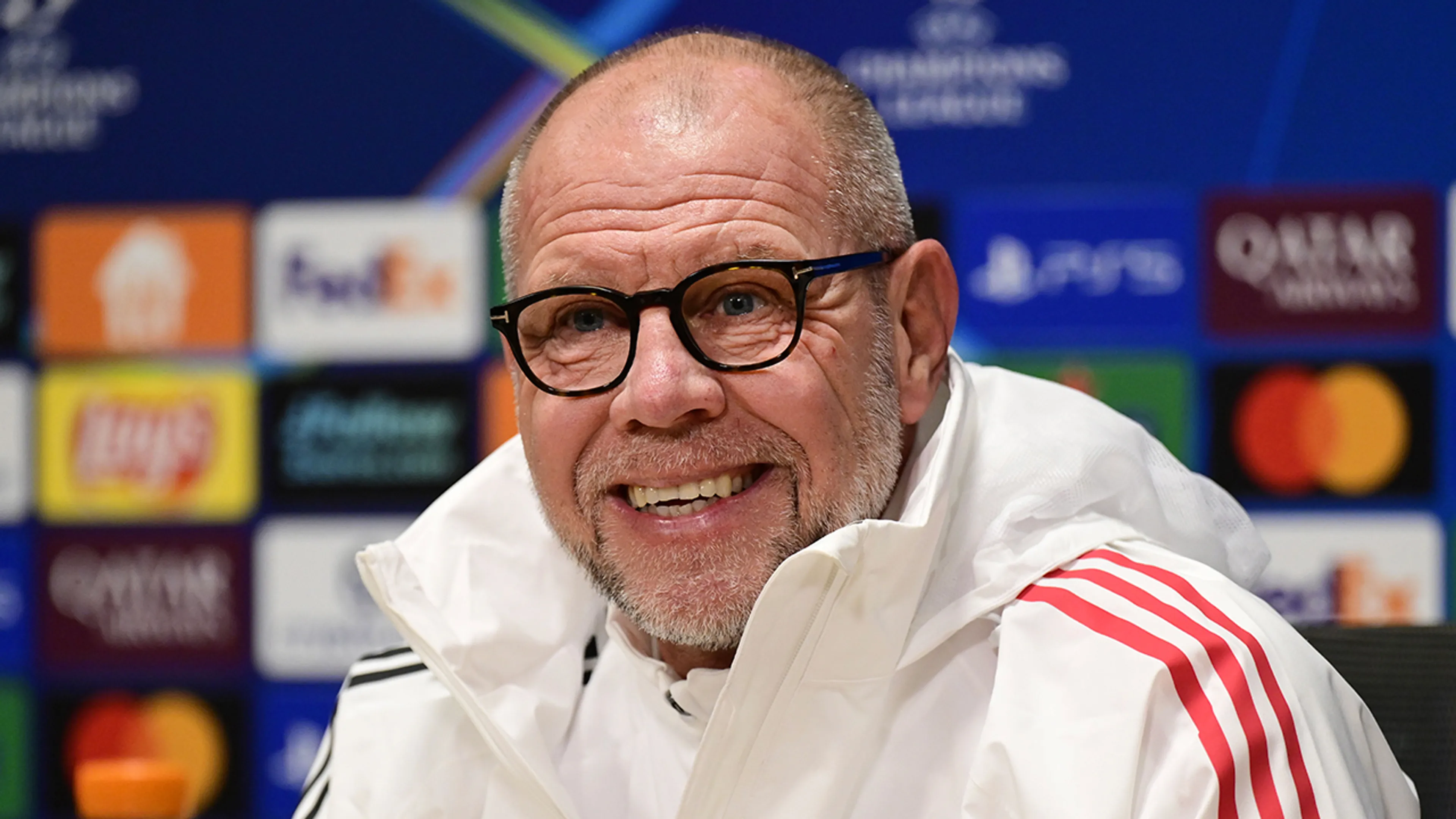 'Fred Grim maakt het seizoen af als hoofdtrainer van Ajax'