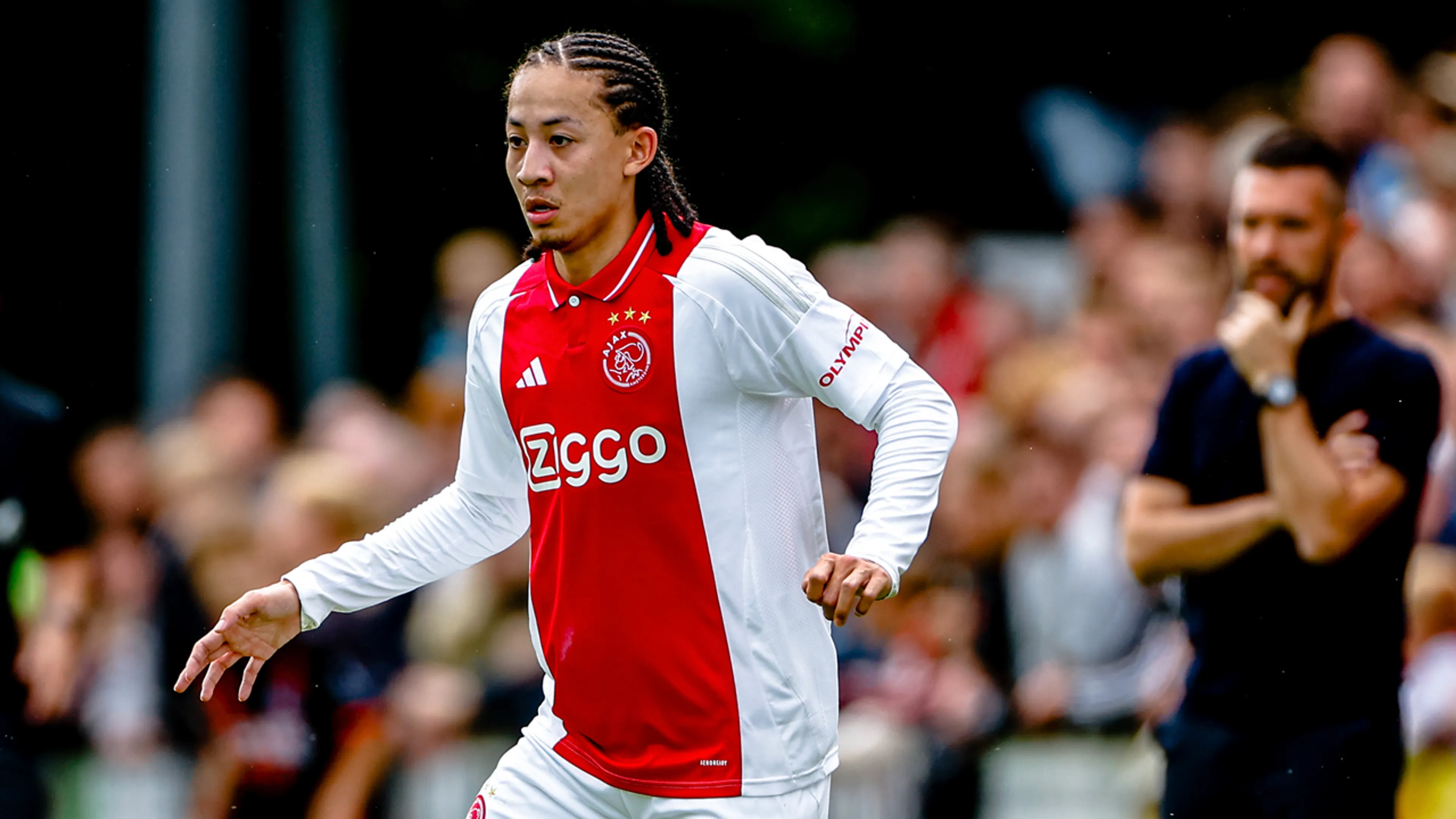 Ajax met Fitz-Jim en Baas tegen FK Vojvodina