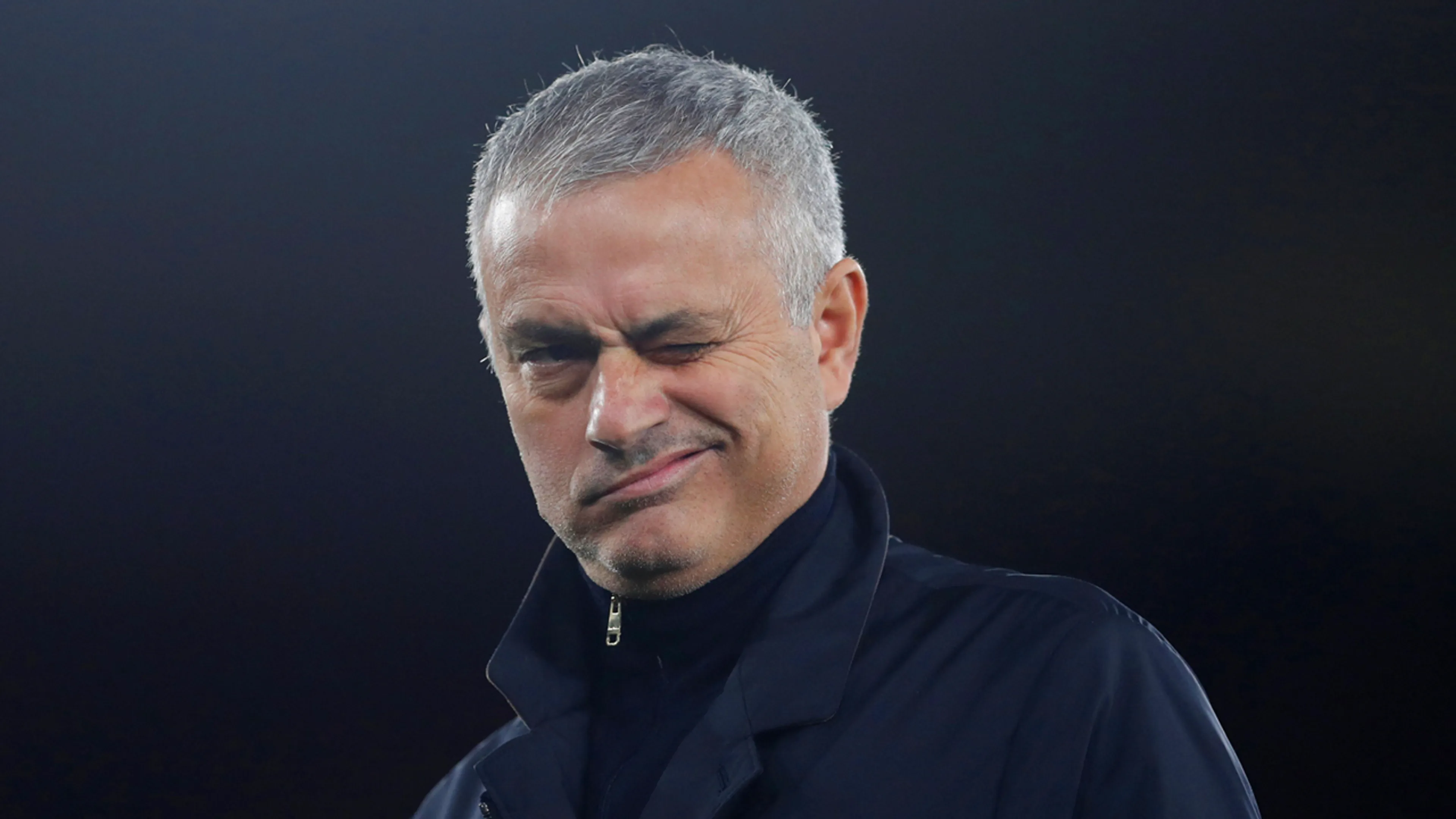 Real Madrid wil Mourinho zondag al op de bank hebben