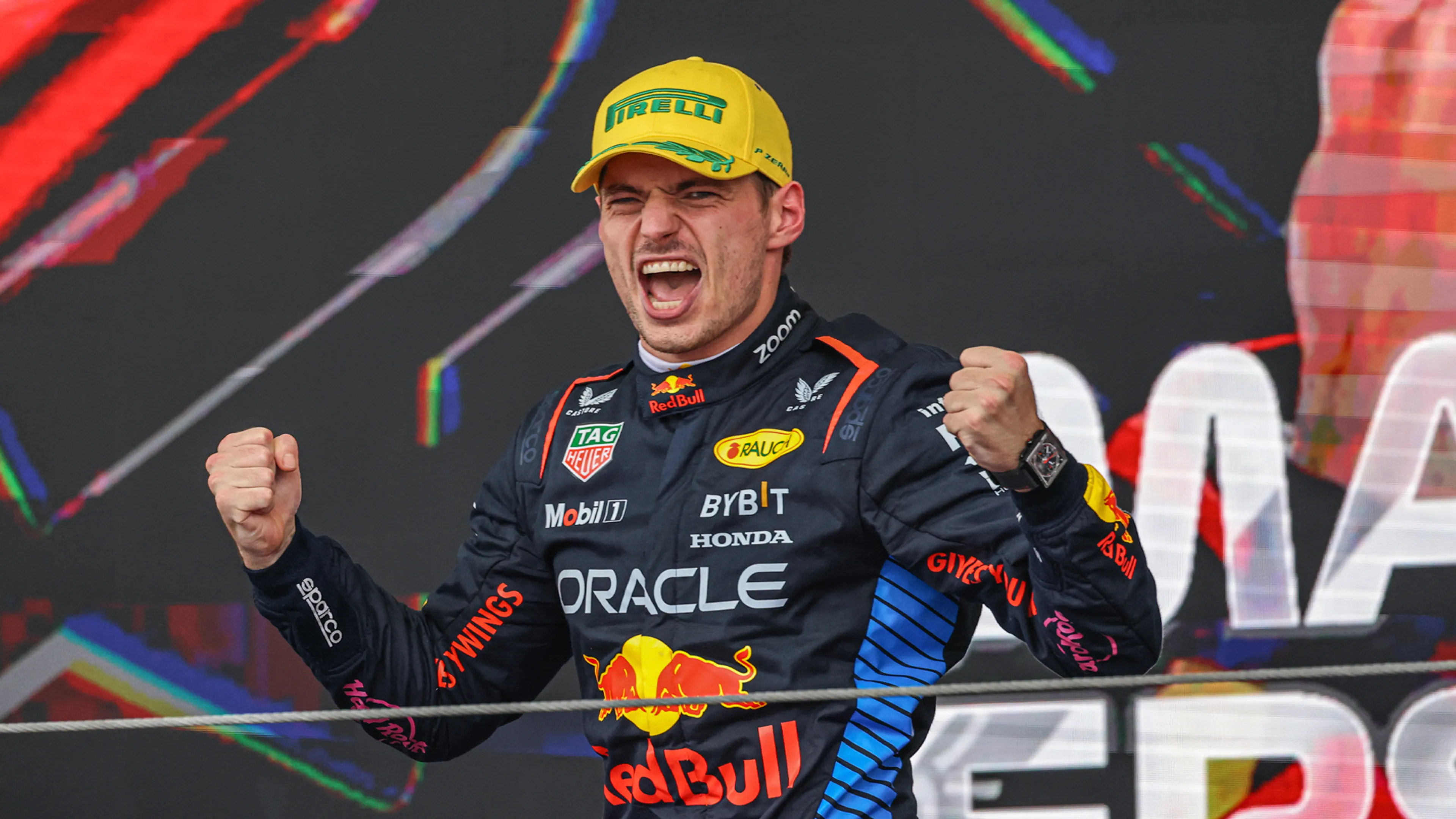 ‘Het kampioenschap is wel binnen, Verstappen was fe-no-me-naal, het was geweldig!'