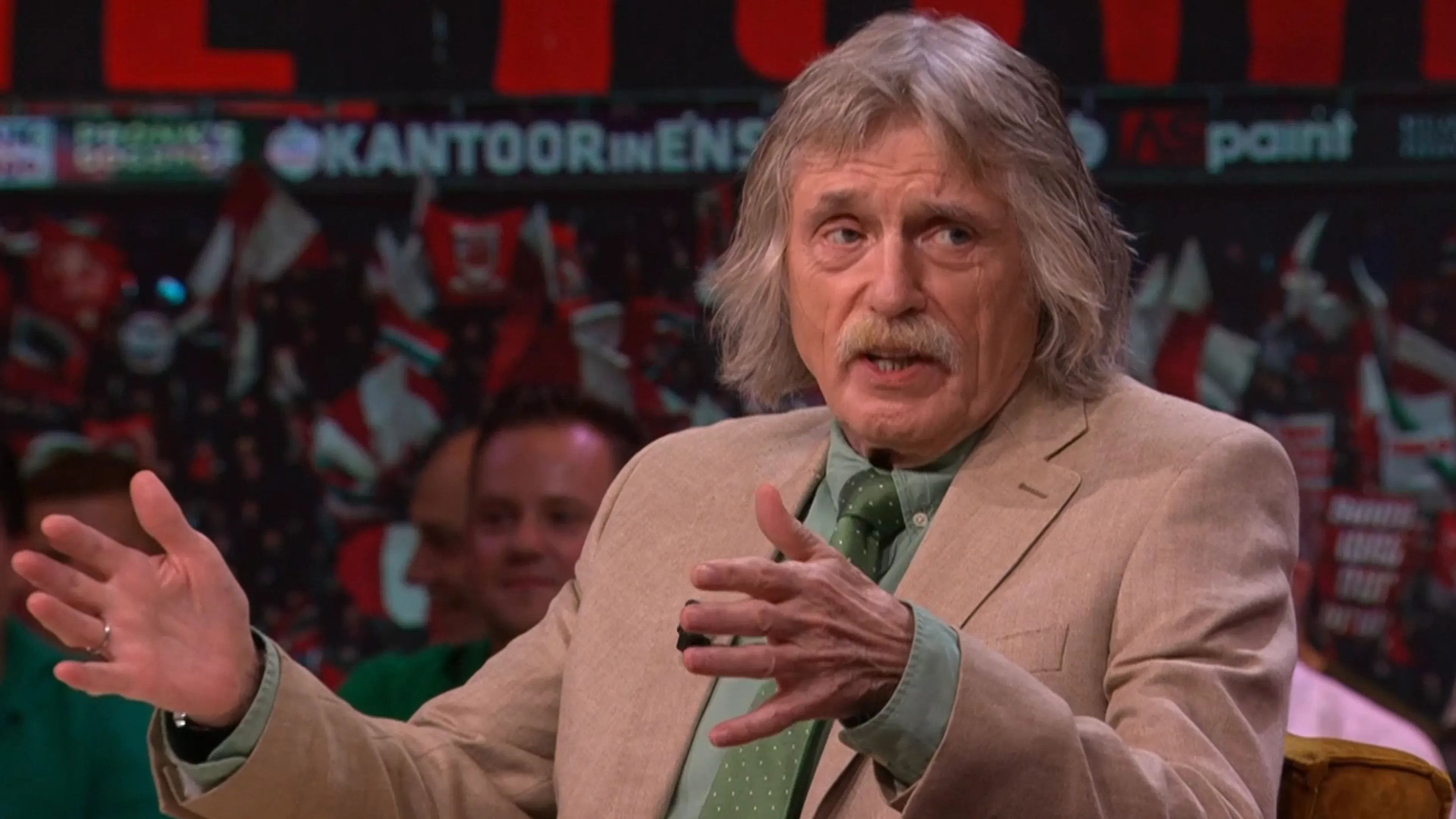 Johan wijst slechtste speler uit hele Oranje-selectie aan: 'Hoe diep kun je zinken?'