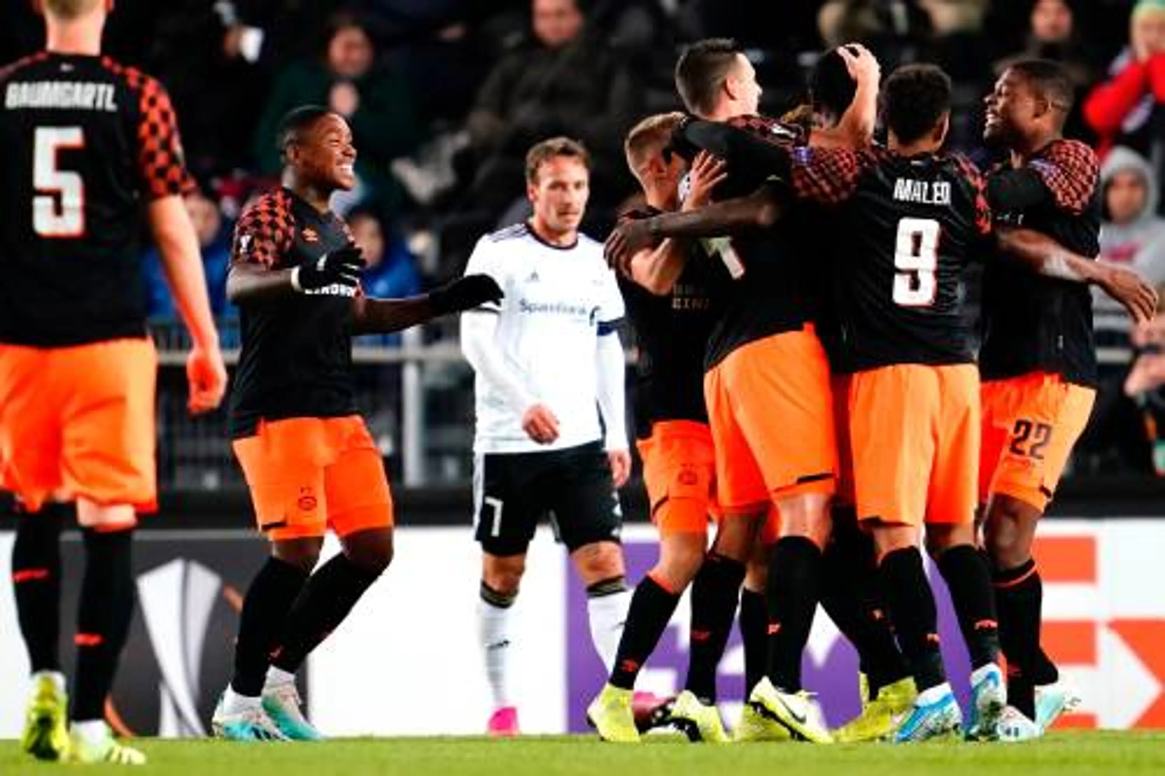 PSV heeft volgende ronde al in zicht