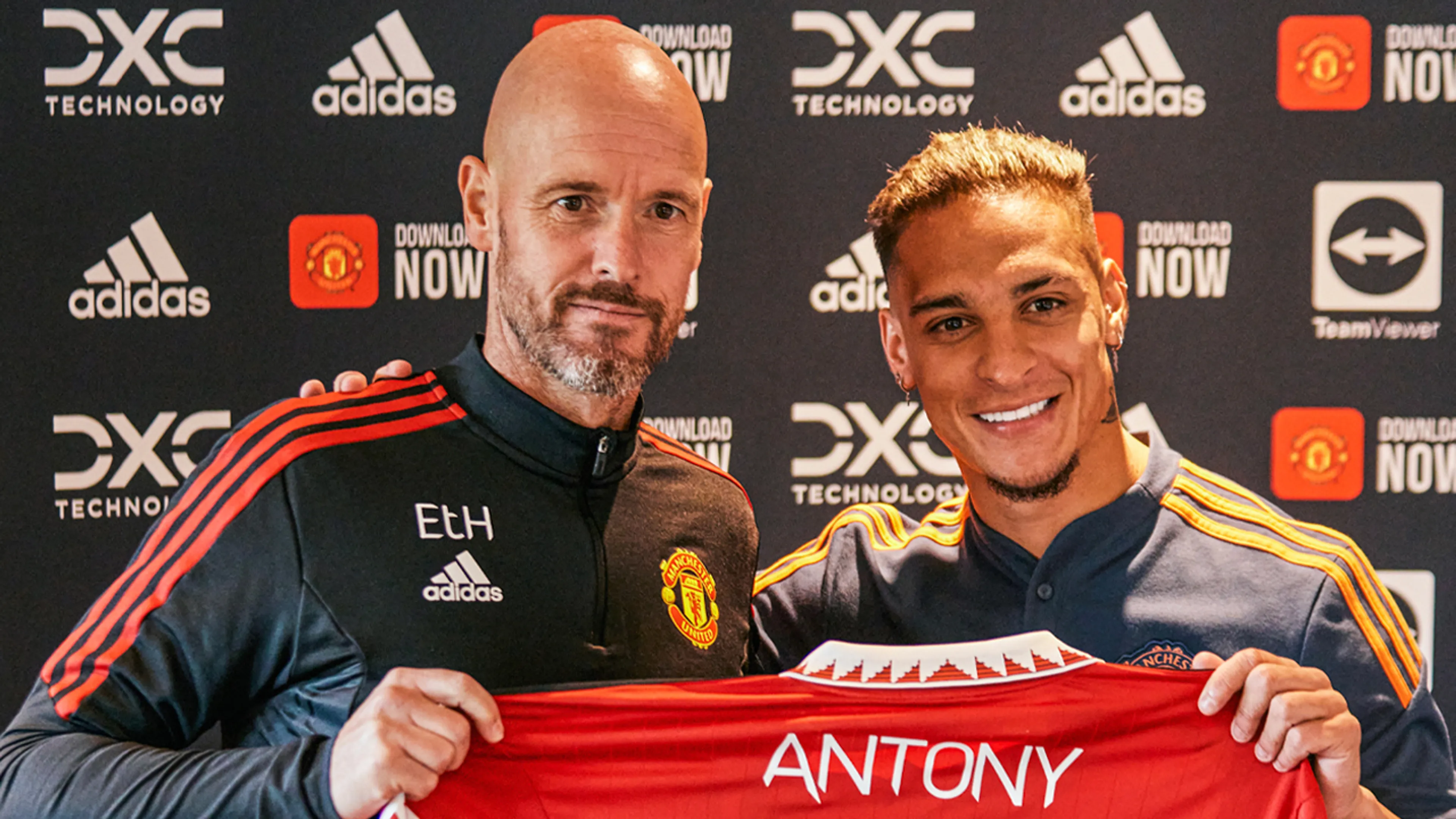 Antony tekent voor vijf jaar bij Manchester United
