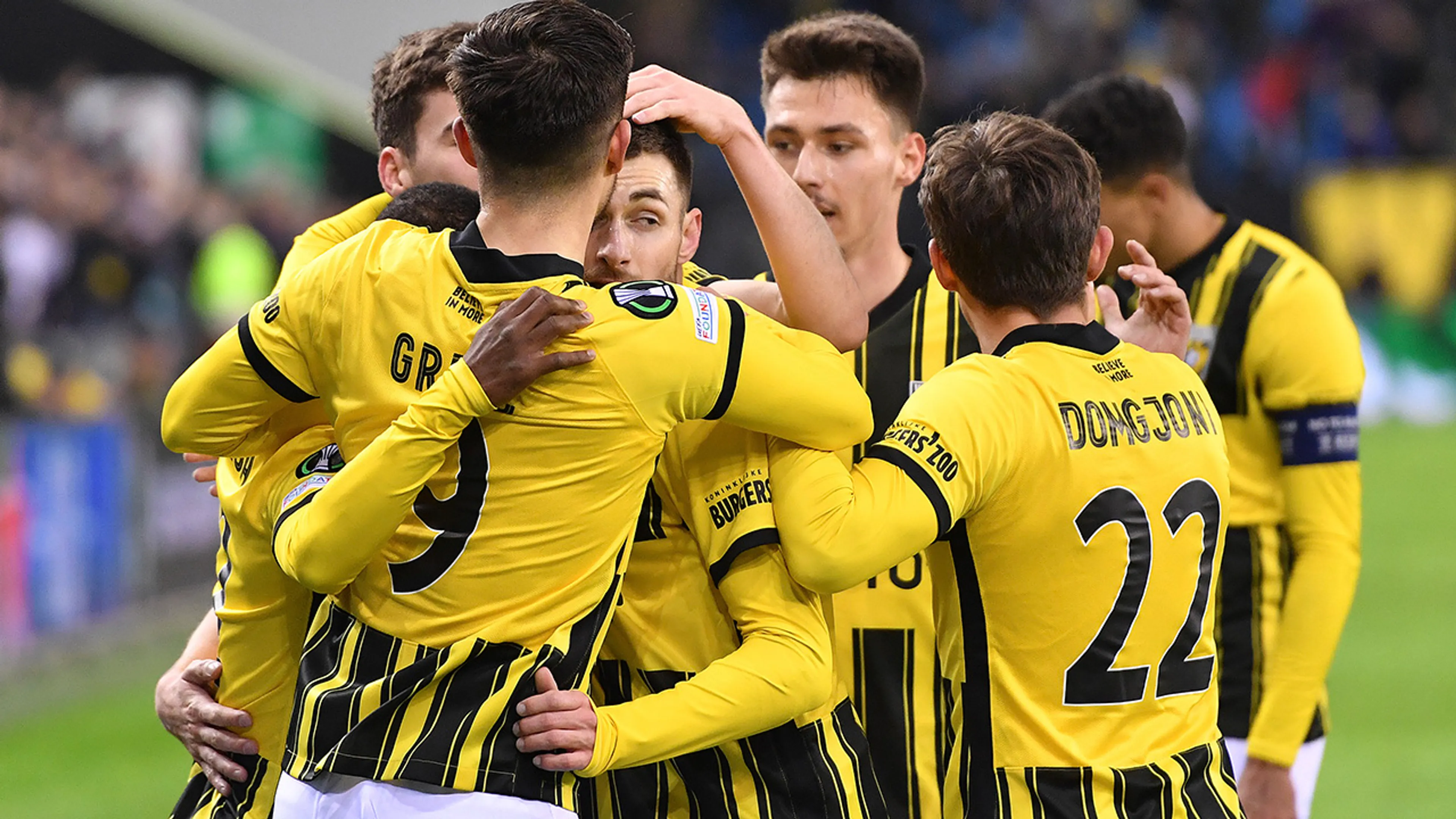 SAMENVATTING: Vitesse – Rapid Wien (Play-Offs Conference League)